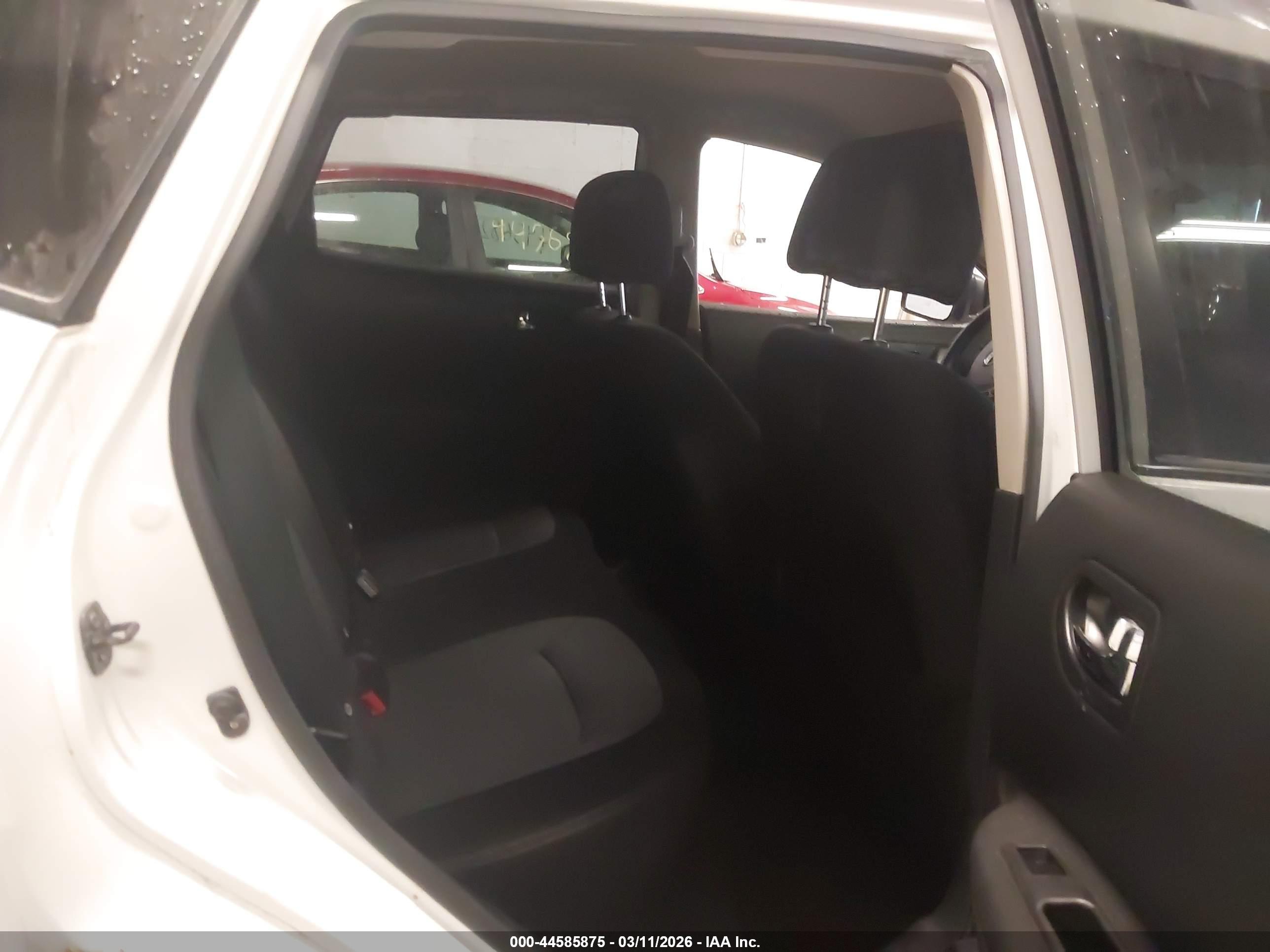 NISSAN ROGUE image 8