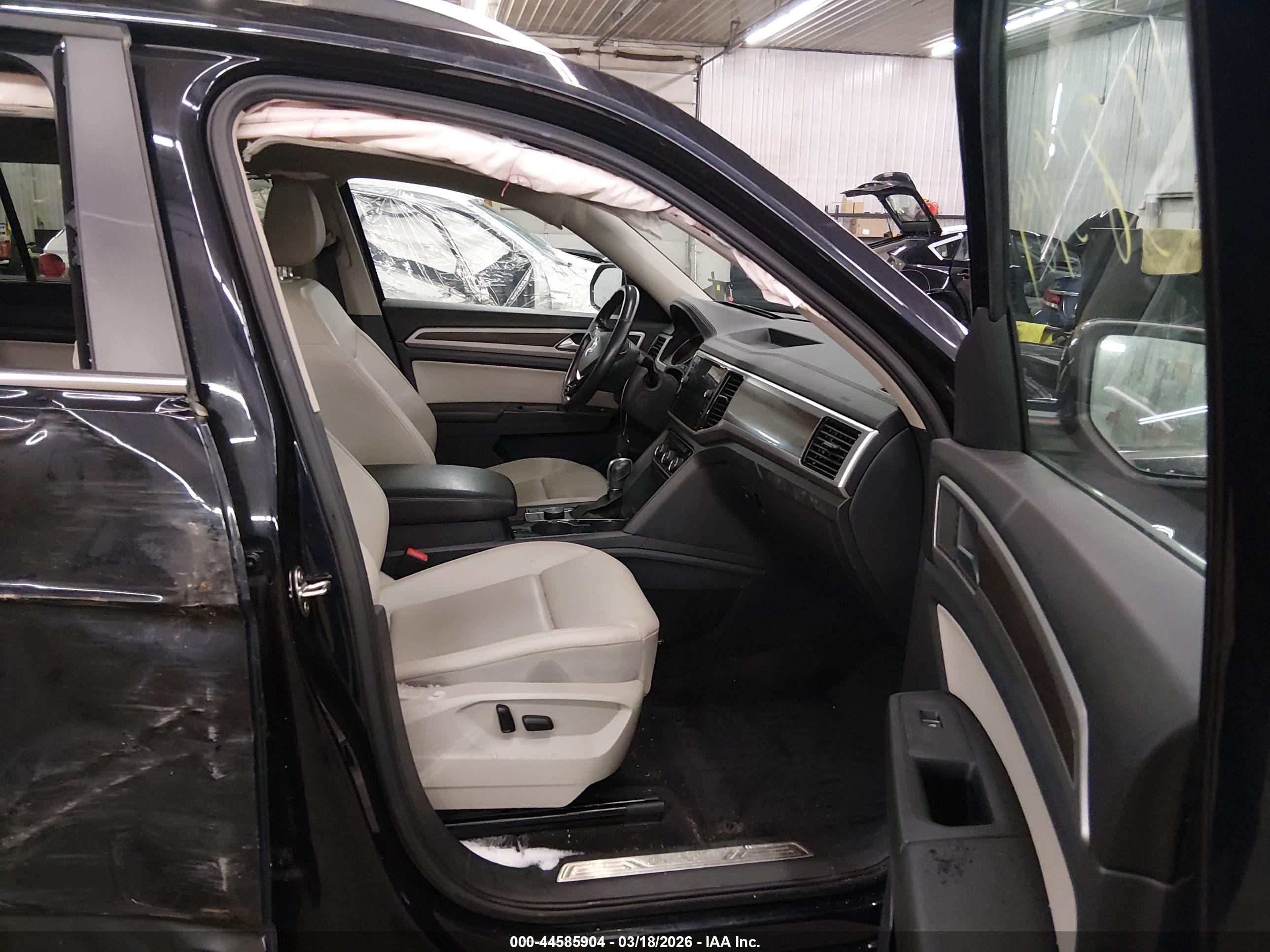 VOLKSWAGEN ATLAS image 5