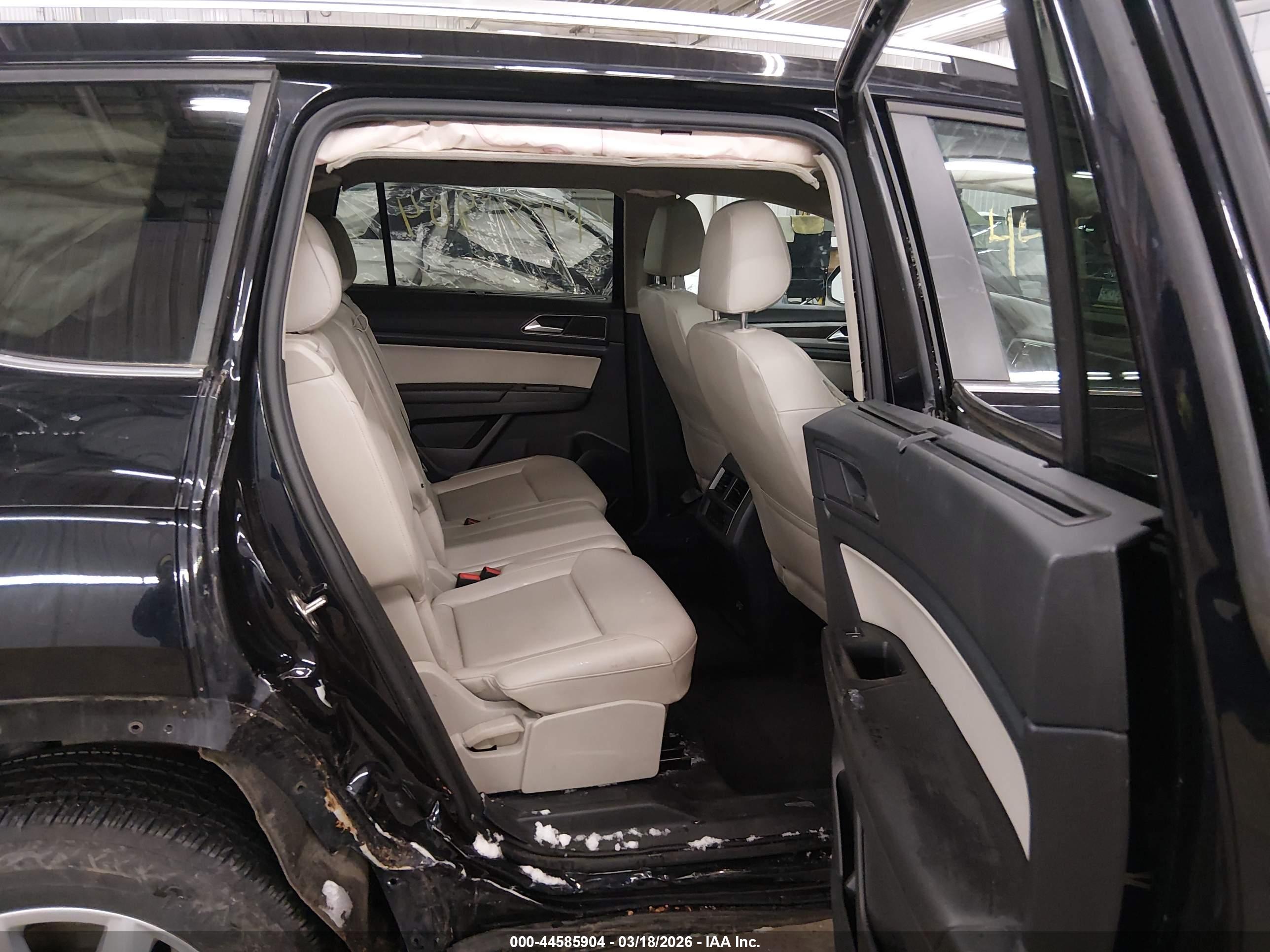 VOLKSWAGEN ATLAS image 8