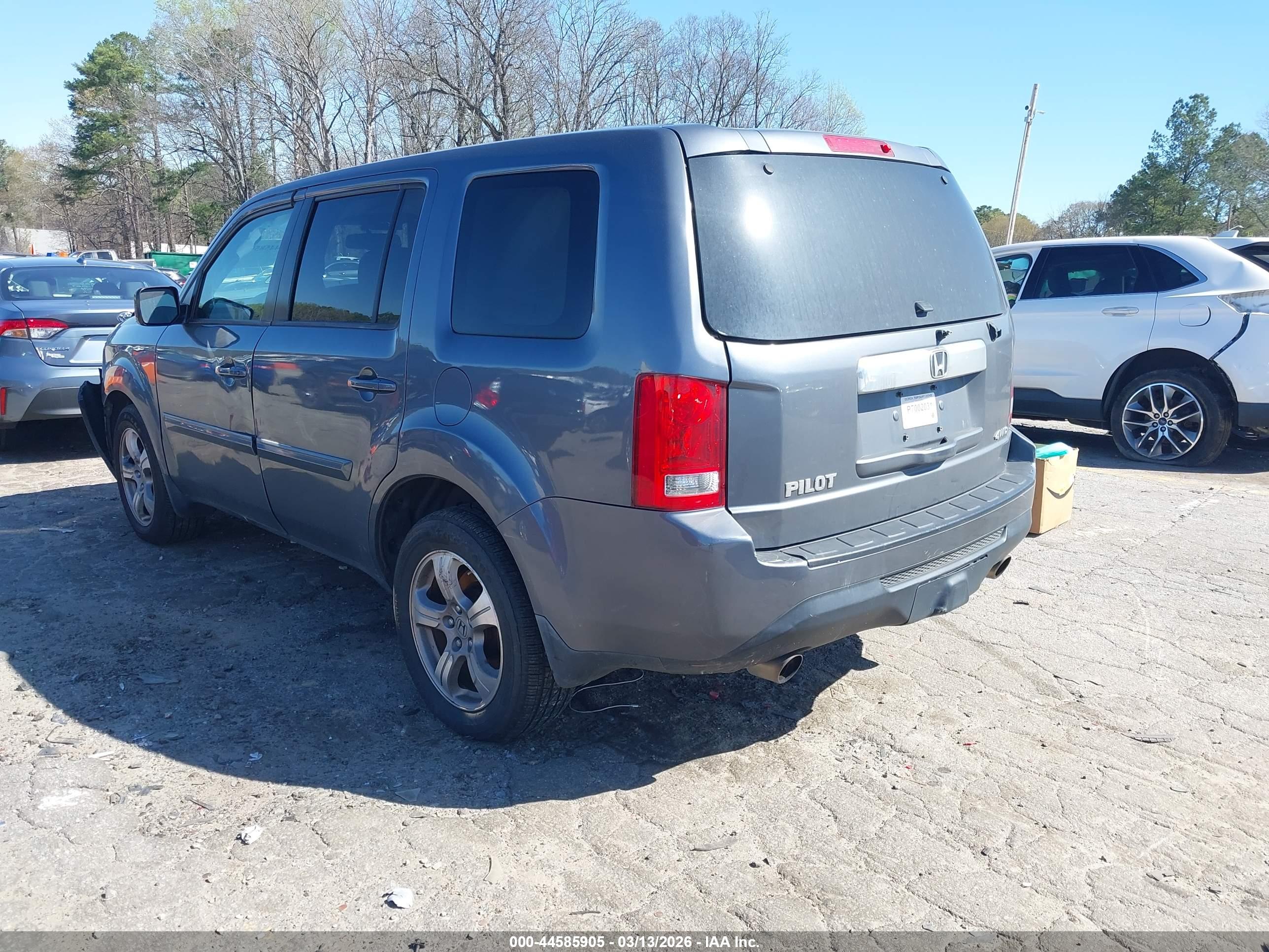 HONDA PILOT image 3