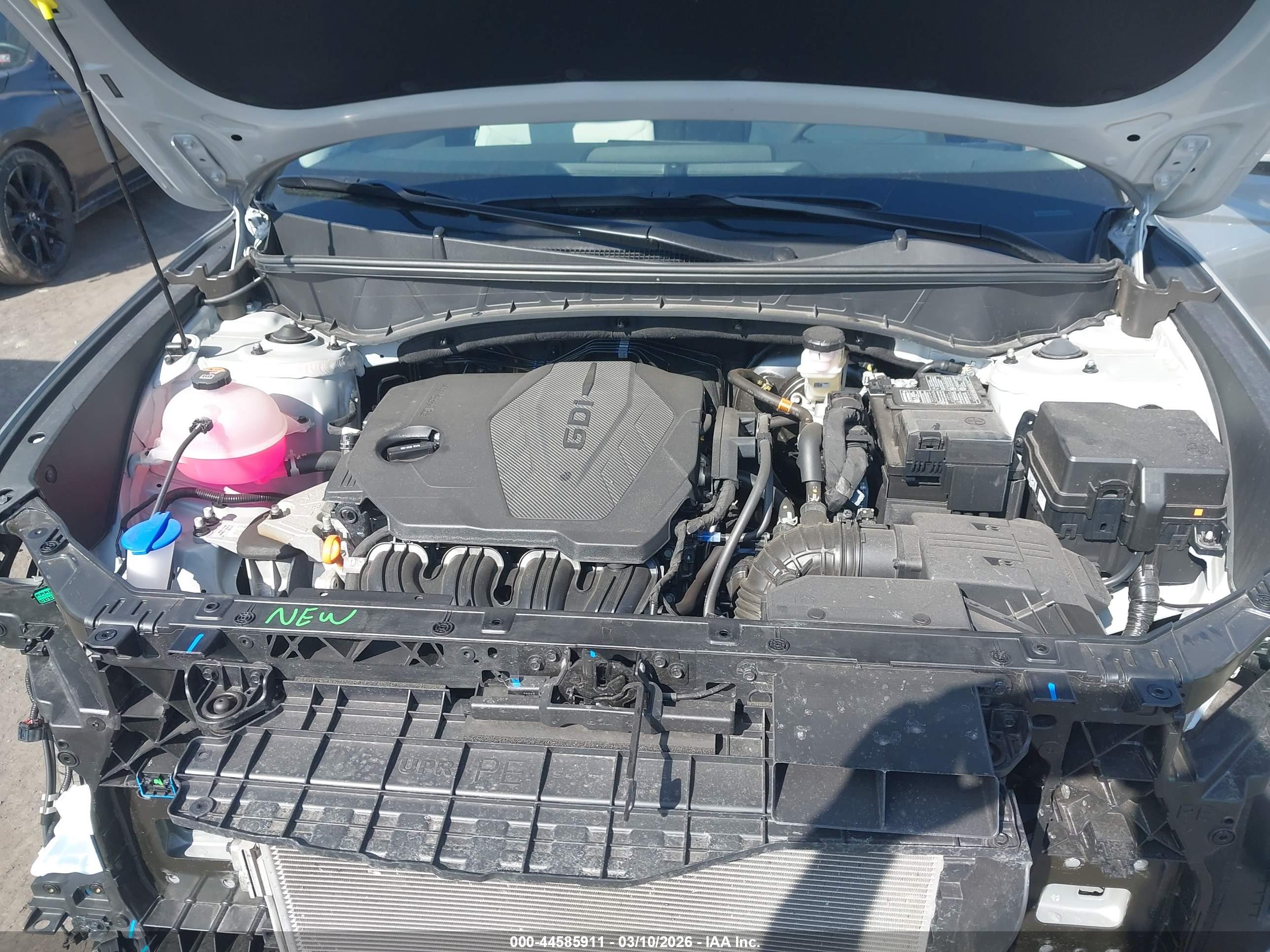 HYUNDAI TUCSON image 10