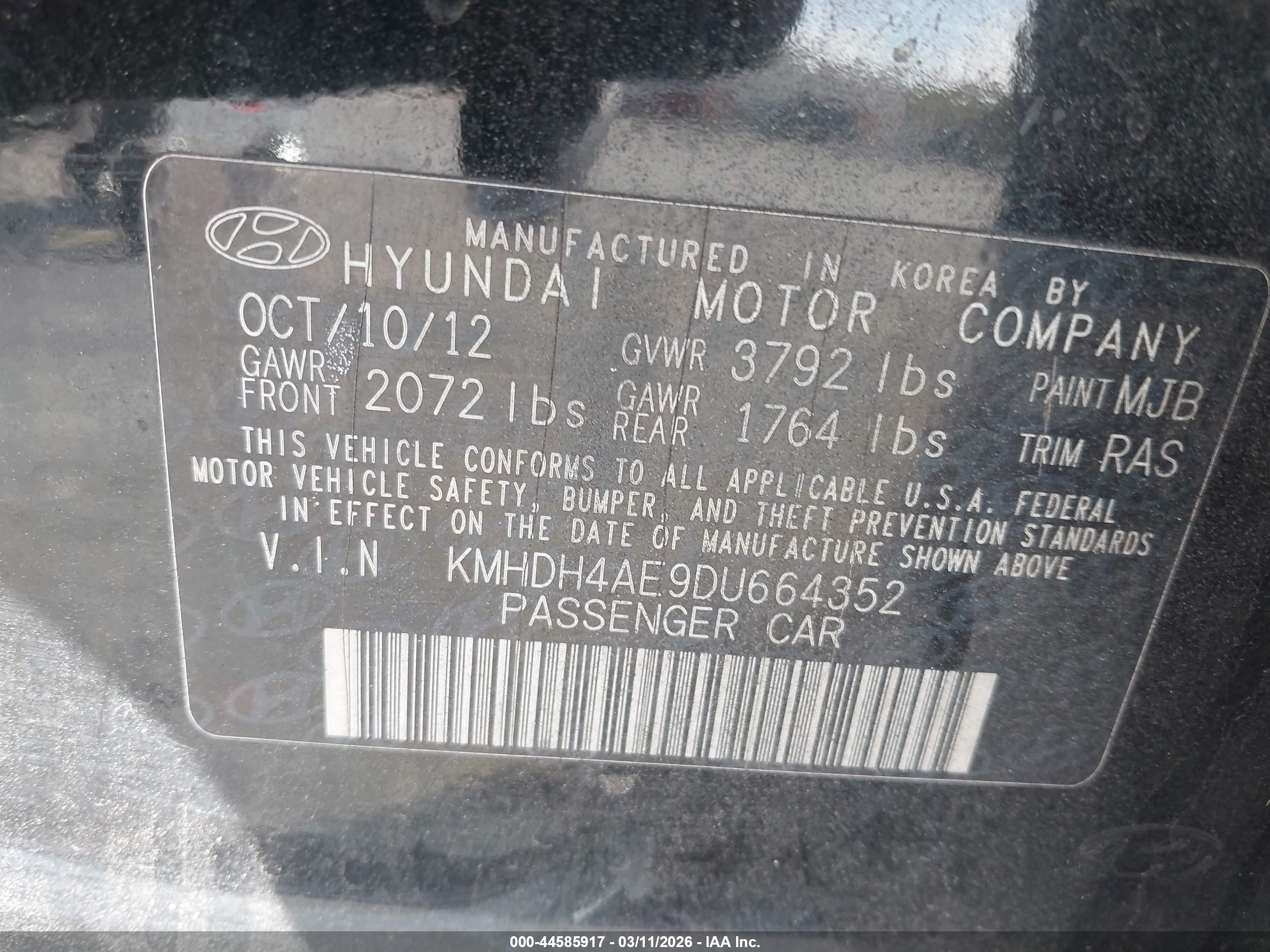 HYUNDAI ELANTRA image 9