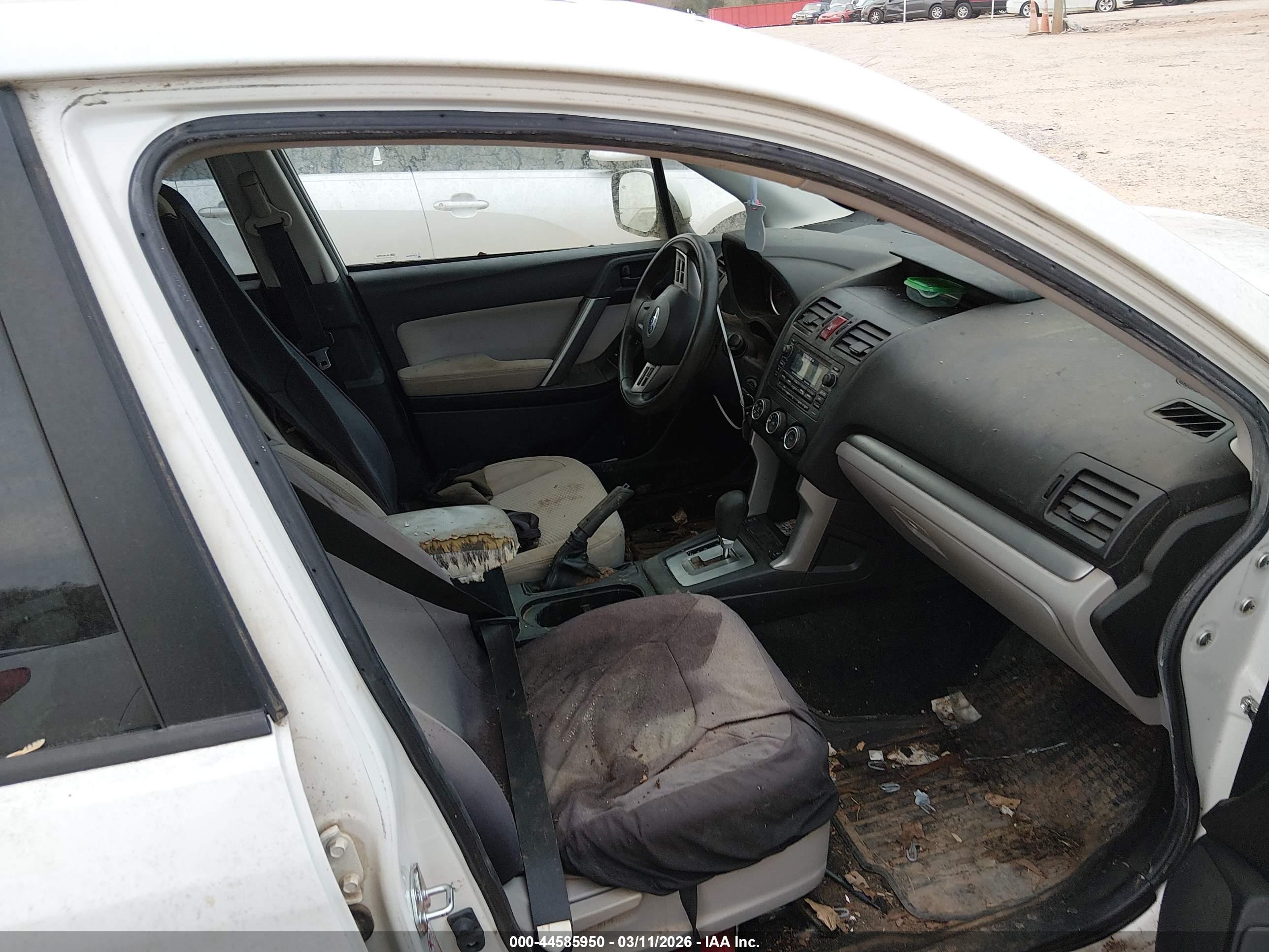 SUBARU FORESTER image 5