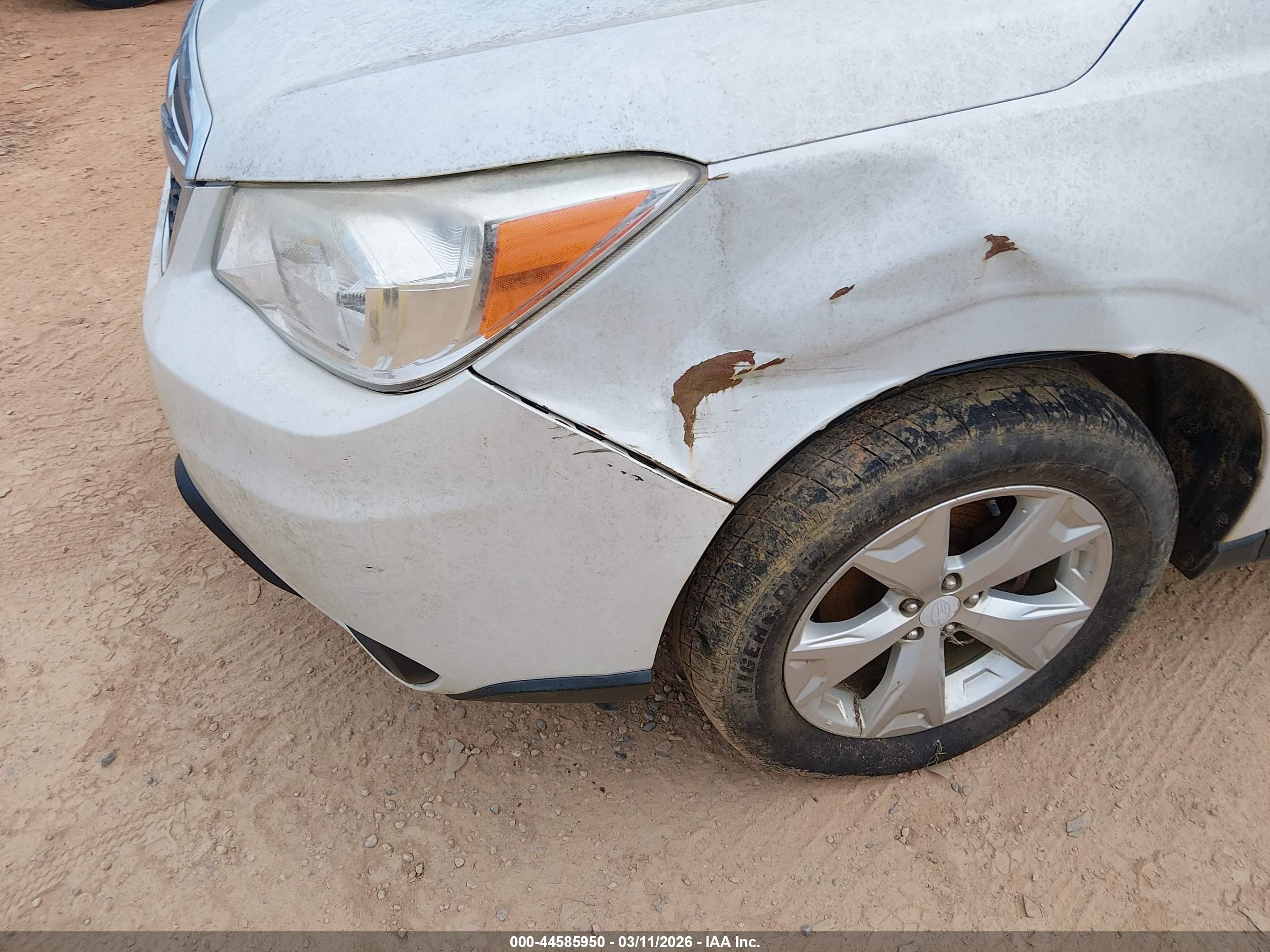 SUBARU FORESTER image 6