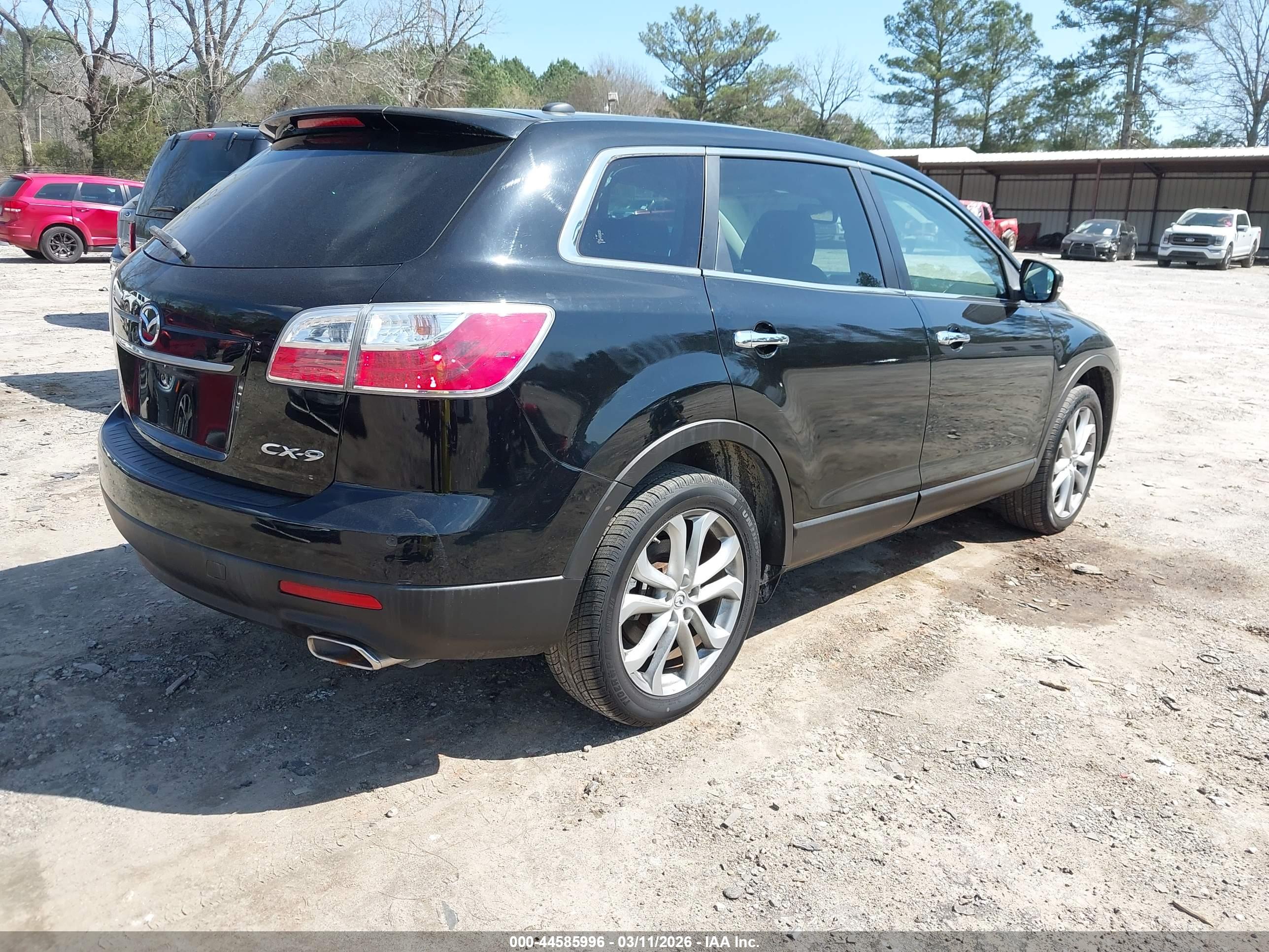 MAZDA CX-9 image 4