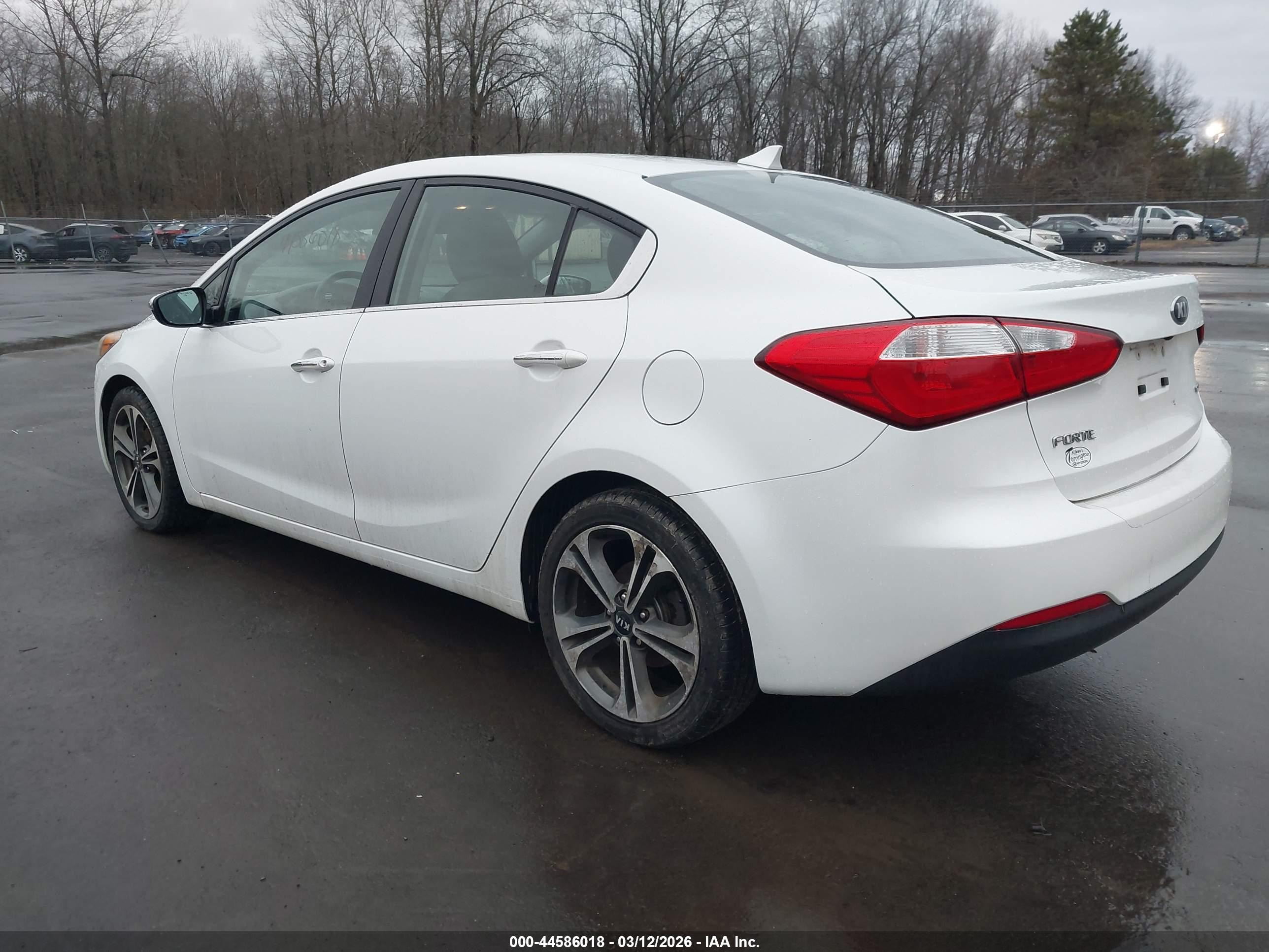 KIA FORTE image 3