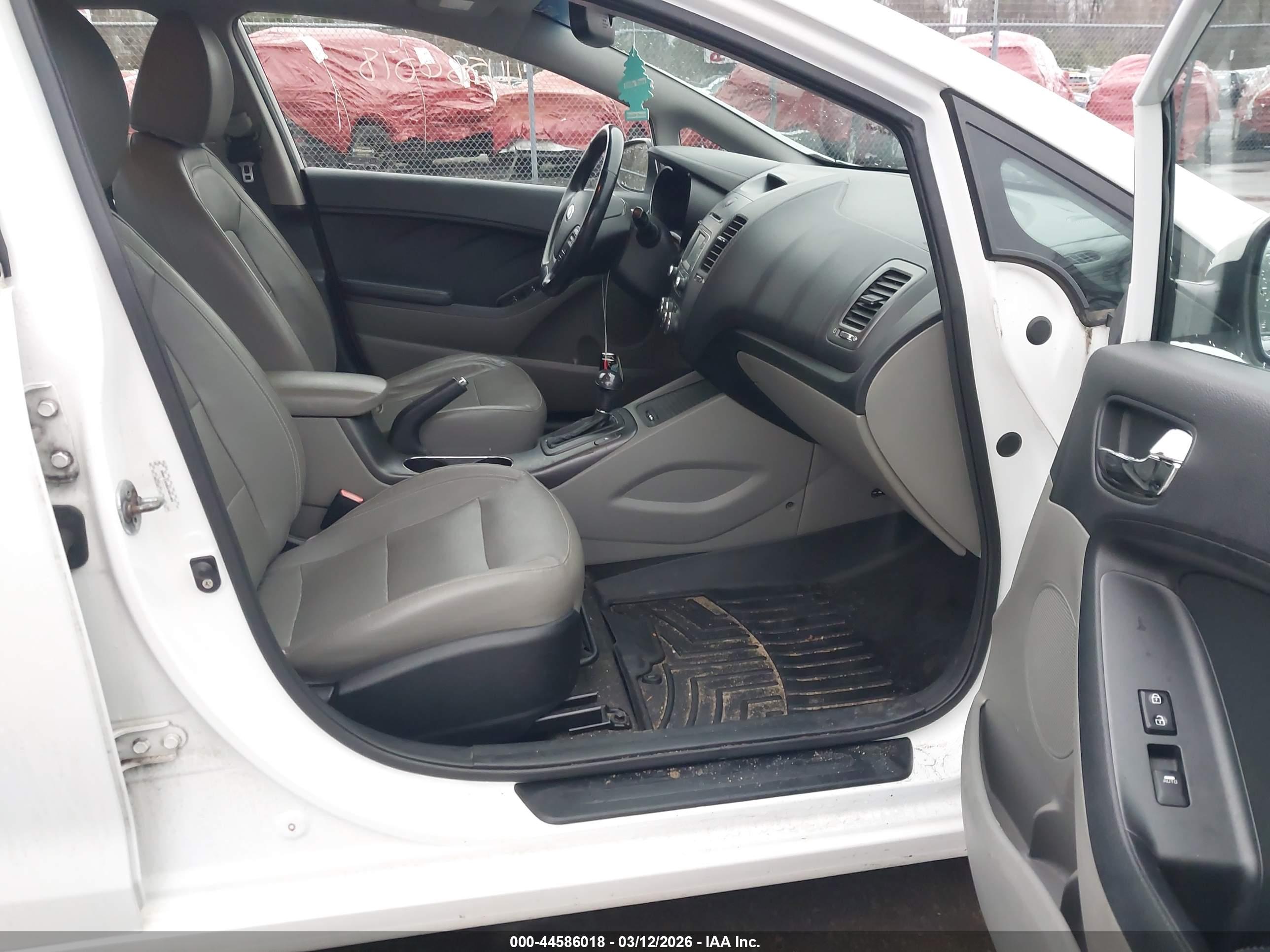 KIA FORTE image 5