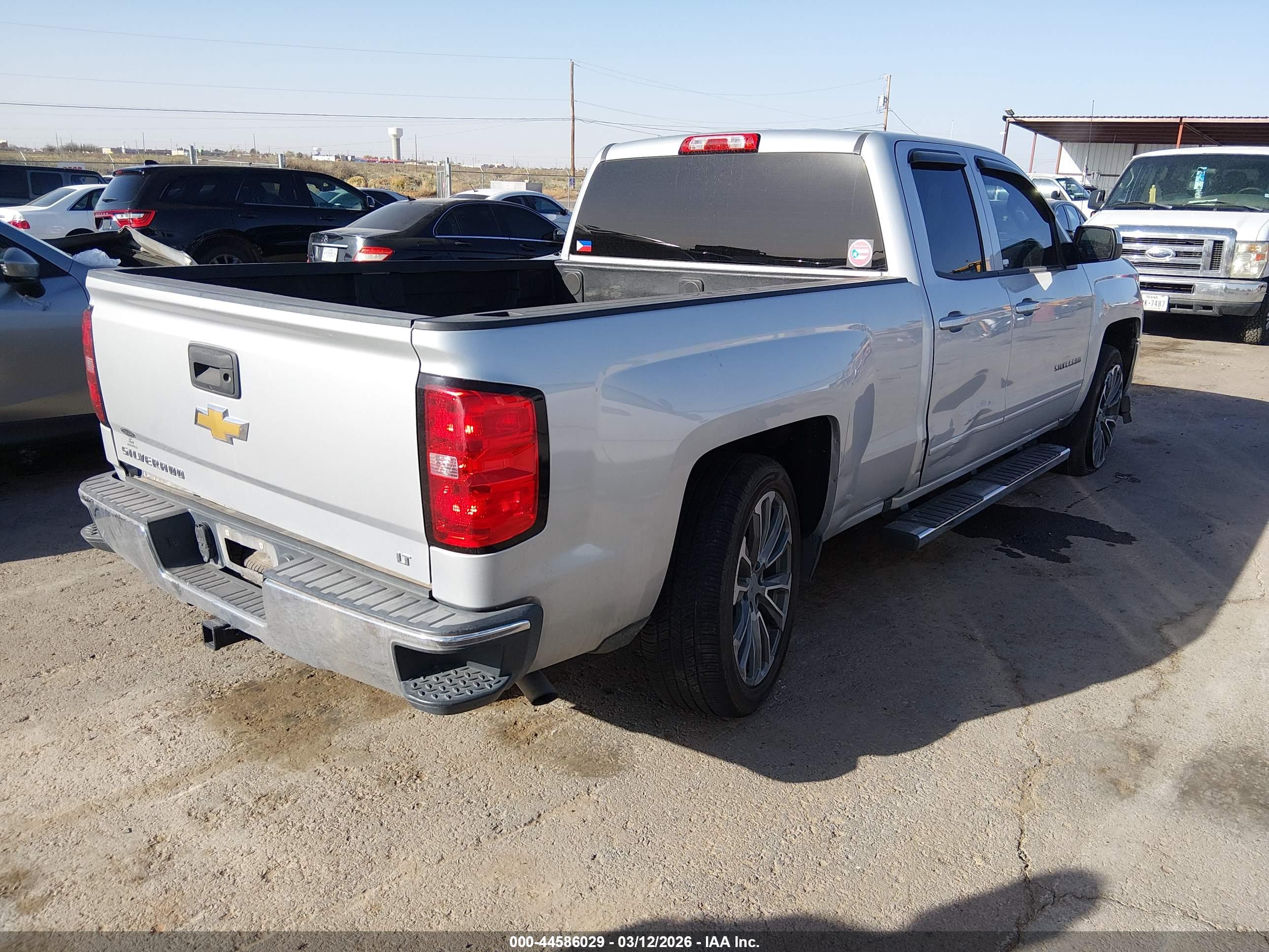 CHEVROLET SILVERADO image 4