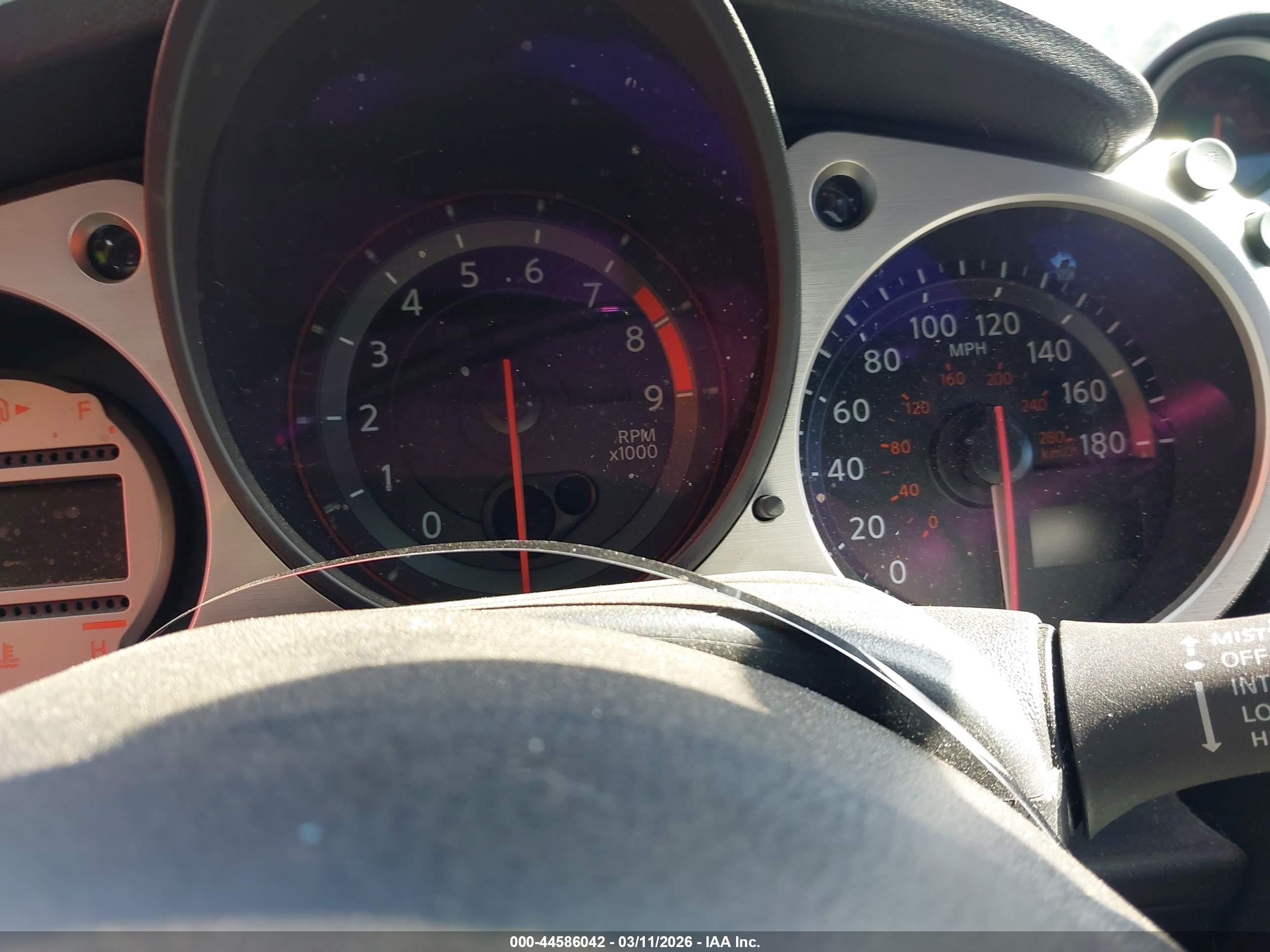 NISSAN 370Z image 7