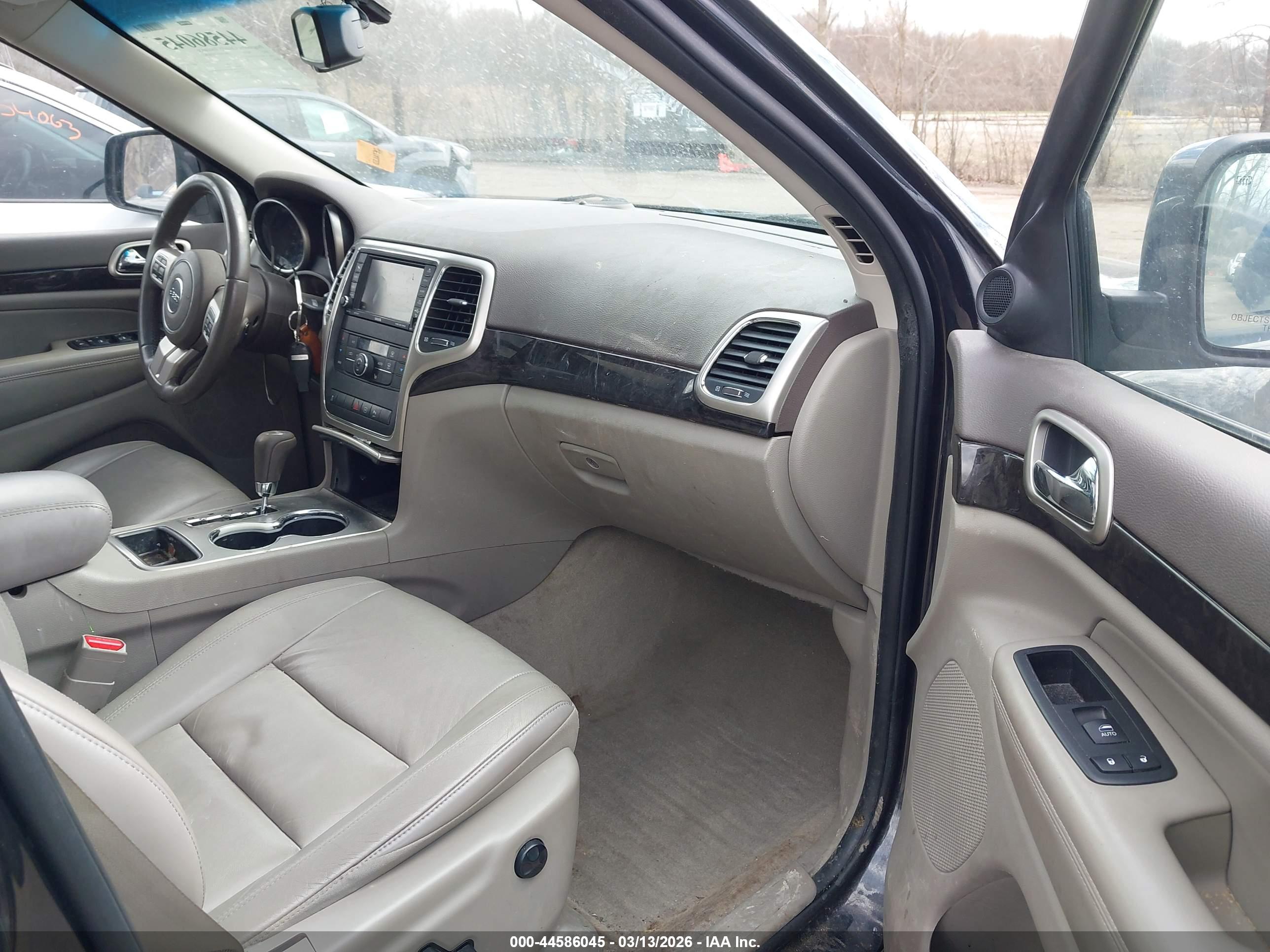 JEEP GRAND image 5