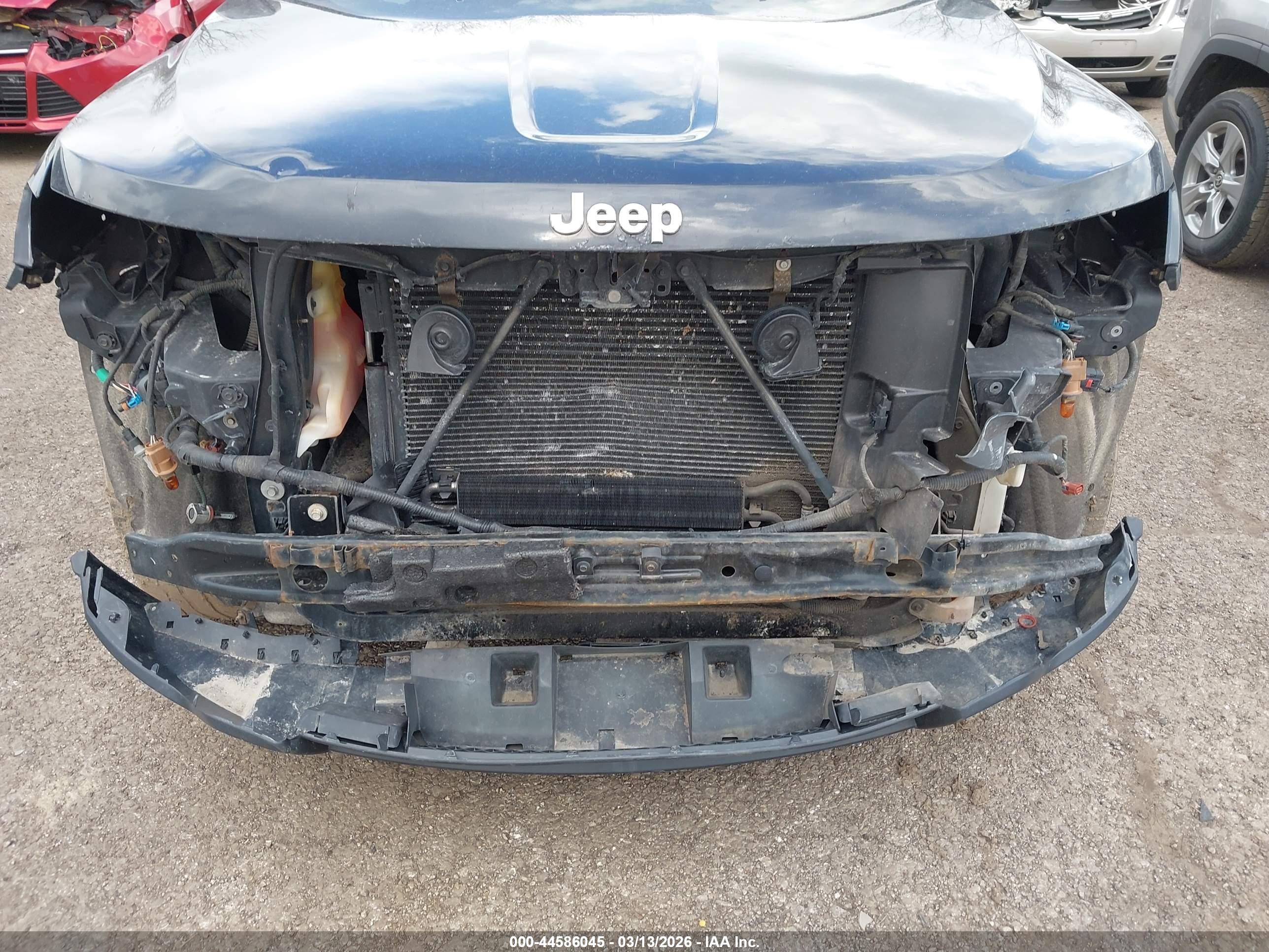 JEEP GRAND image 6