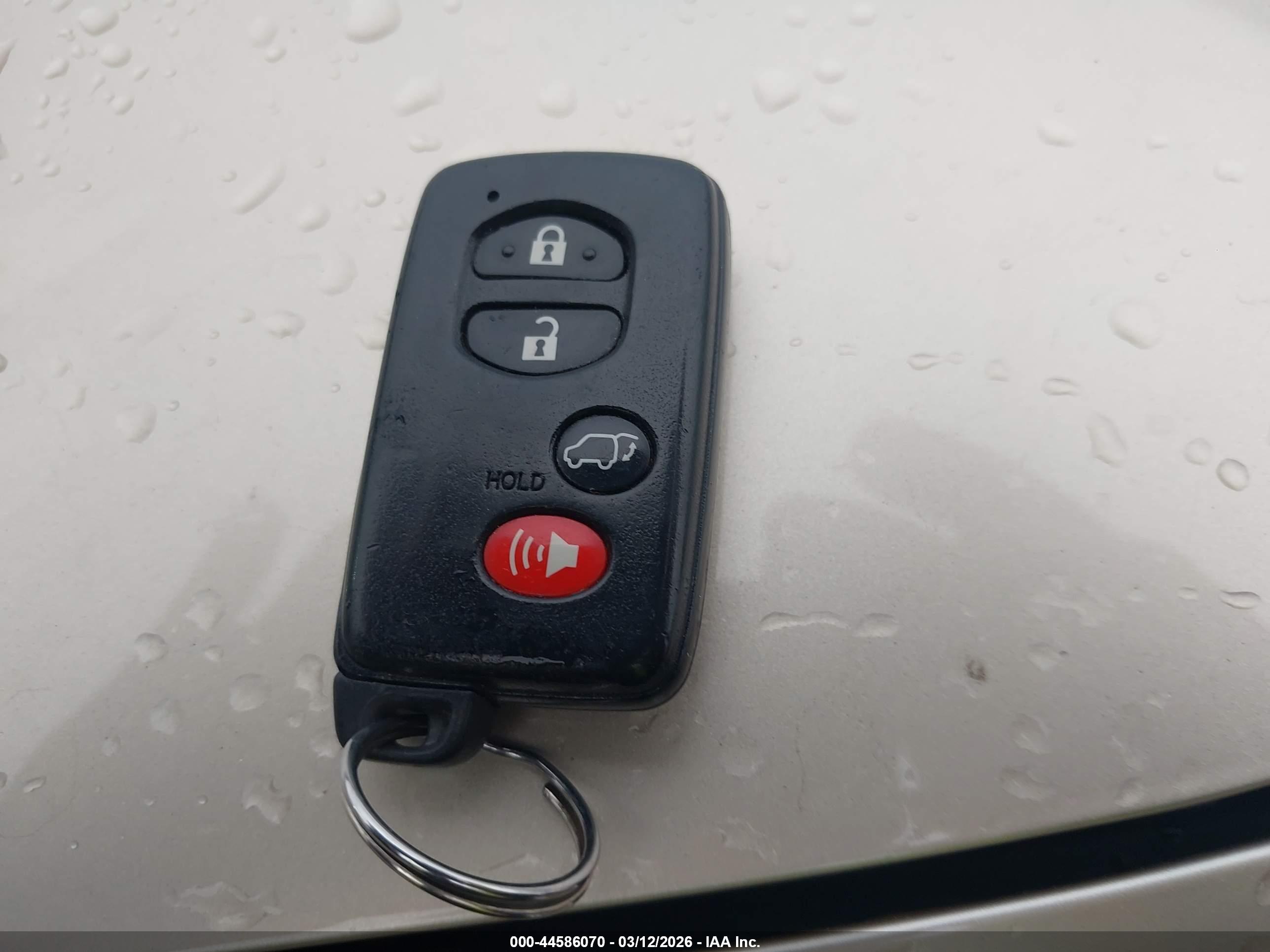 TOYOTA HIGHLANDER image 11