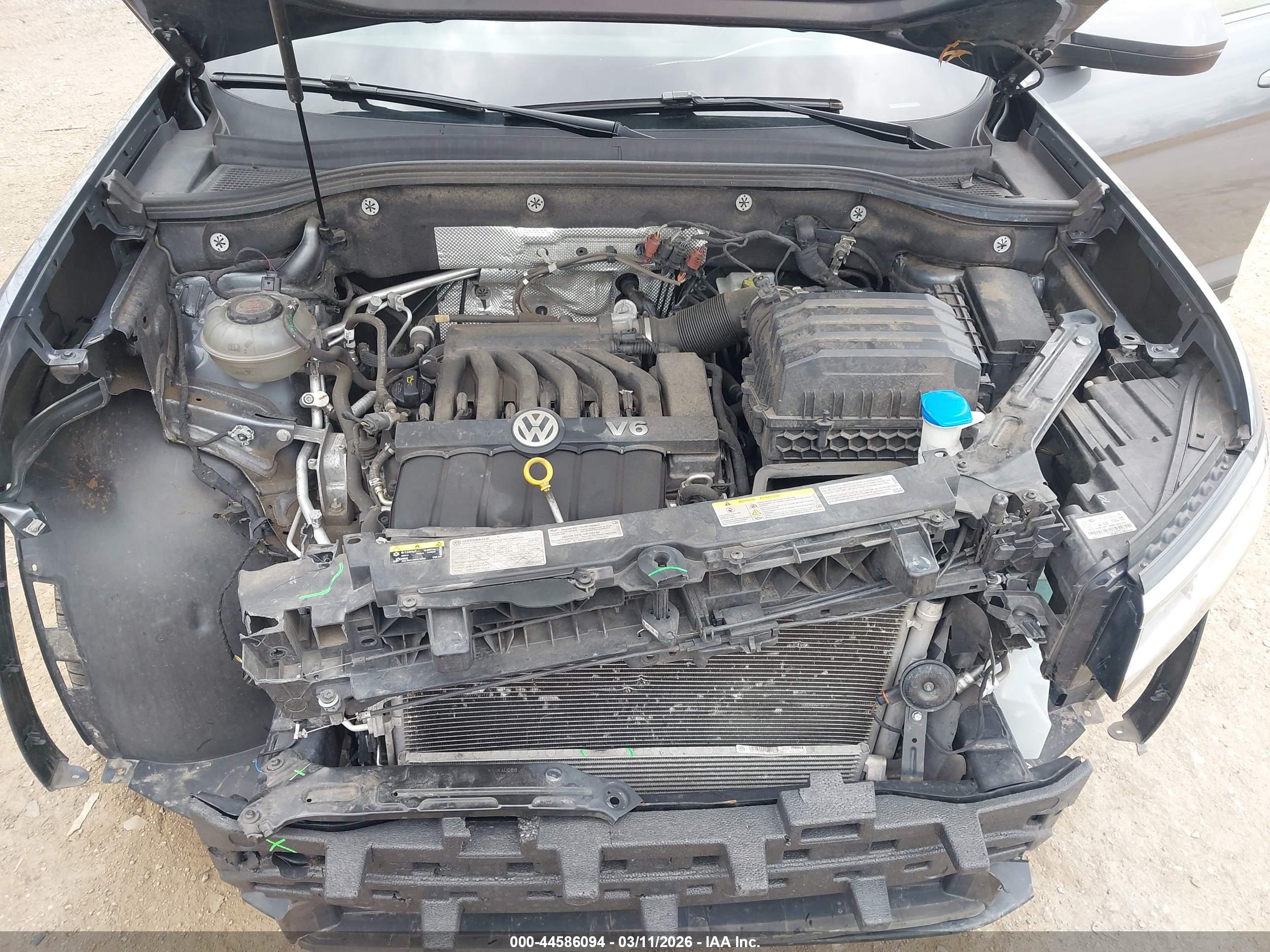 VOLKSWAGEN ATLAS image 10