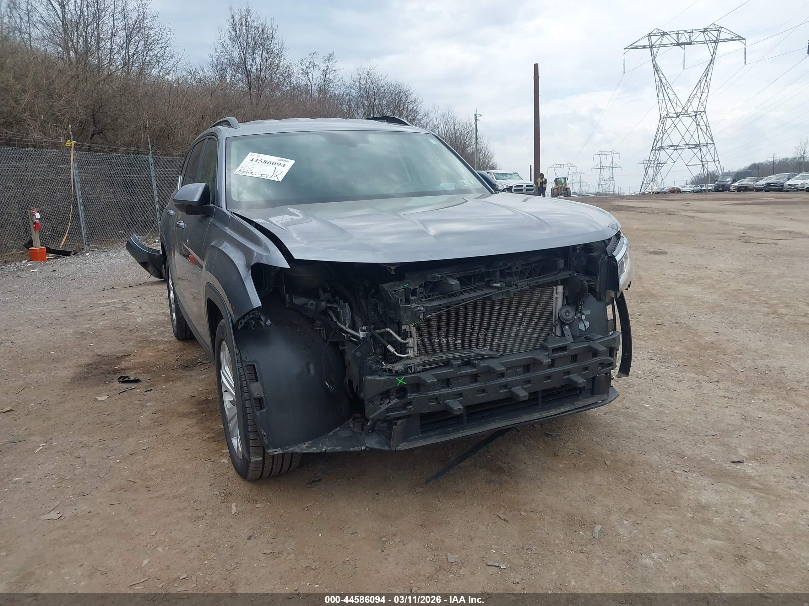 VOLKSWAGEN ATLAS image 6