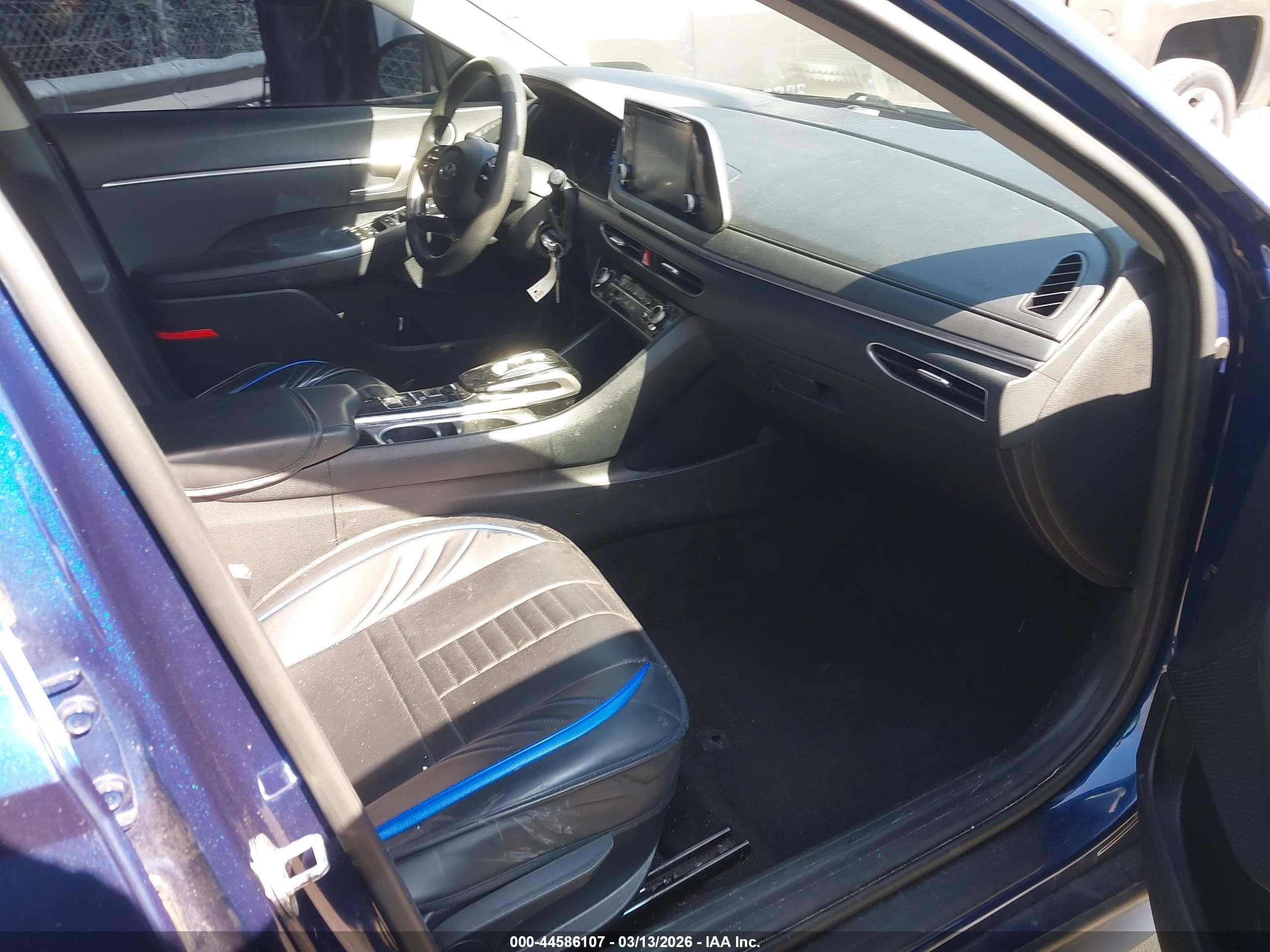 HYUNDAI SONATA image 5