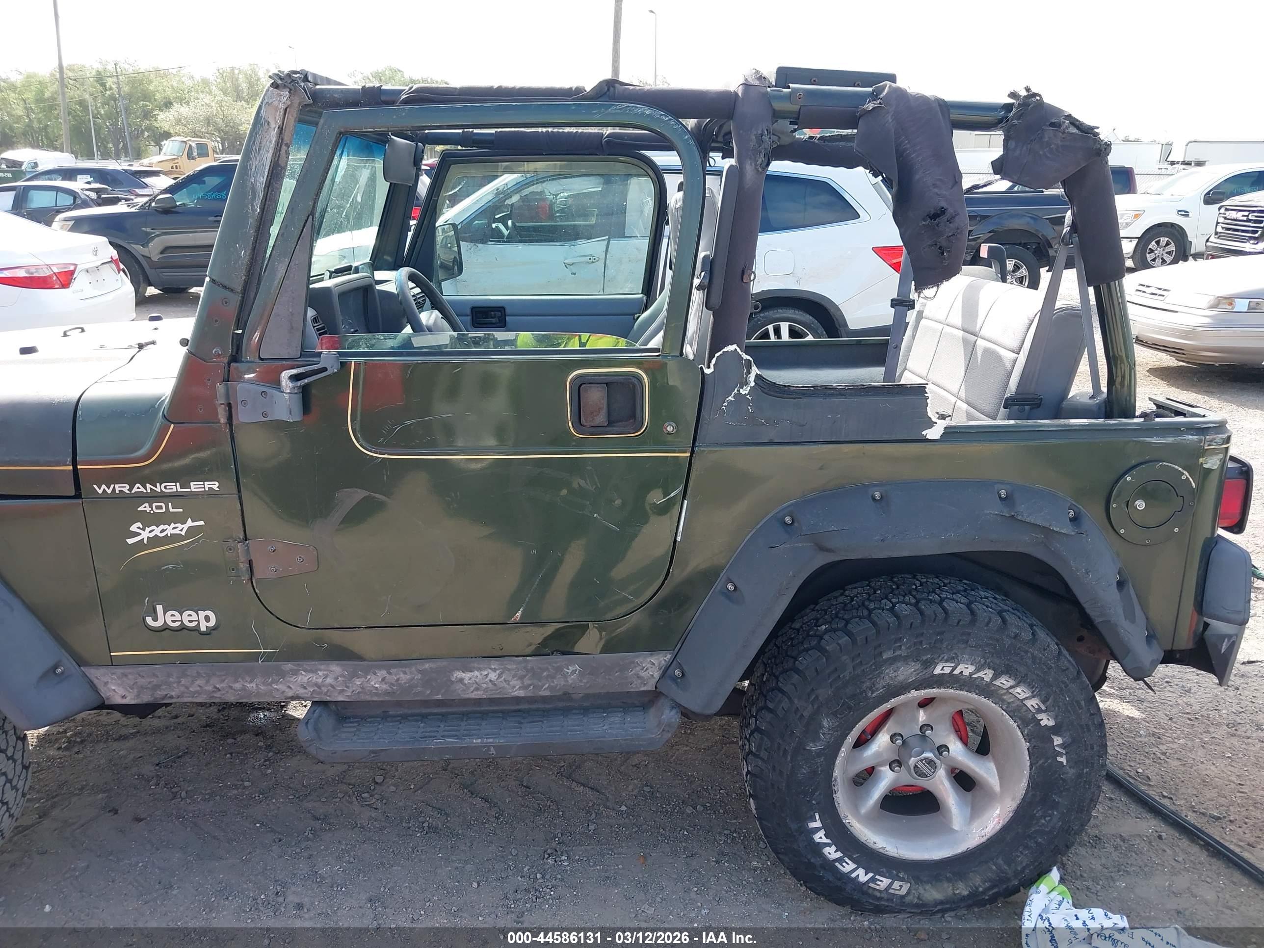JEEP WRANGLER image 6