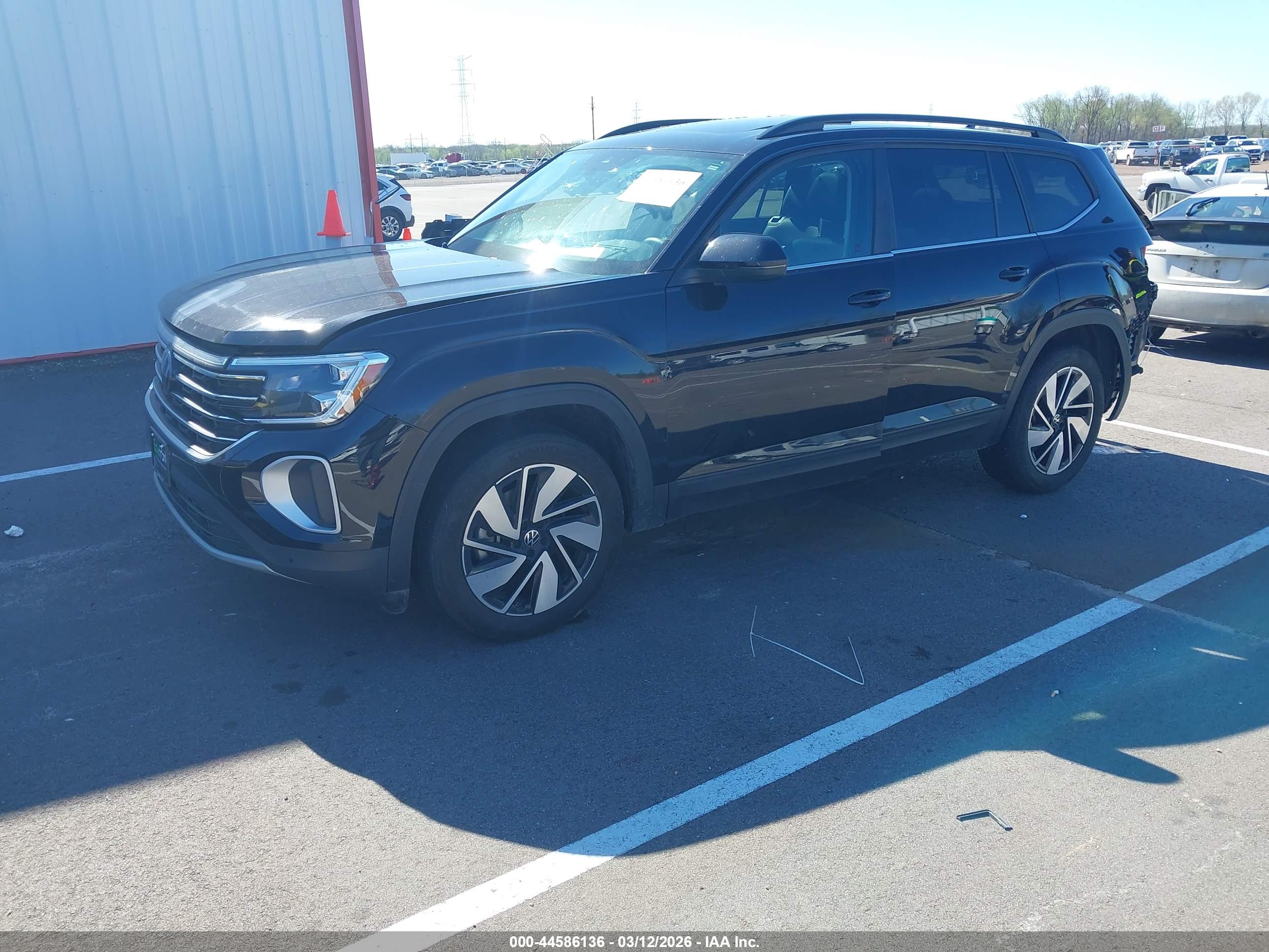 VOLKSWAGEN ATLAS image 2