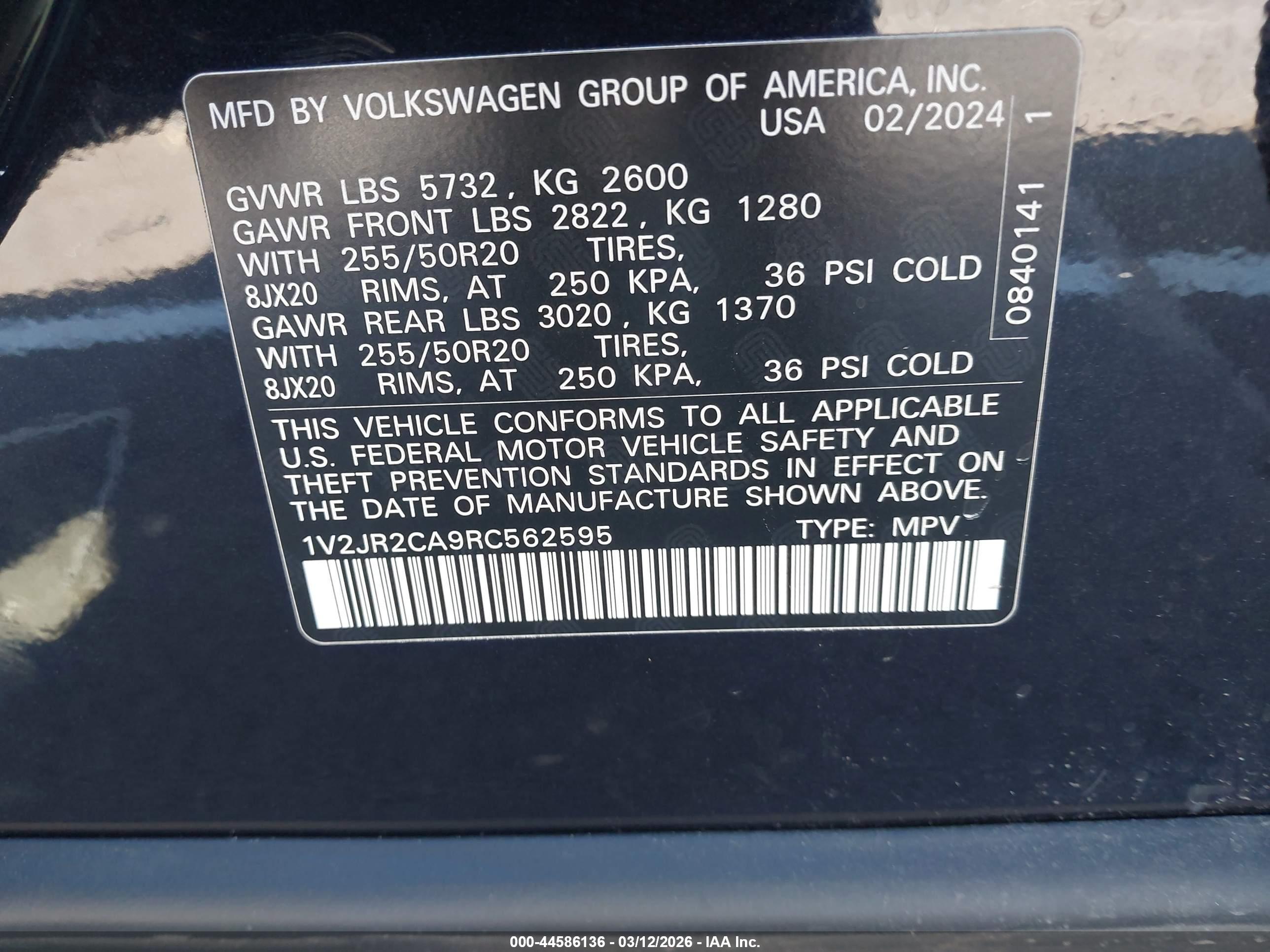 VOLKSWAGEN ATLAS image 9
