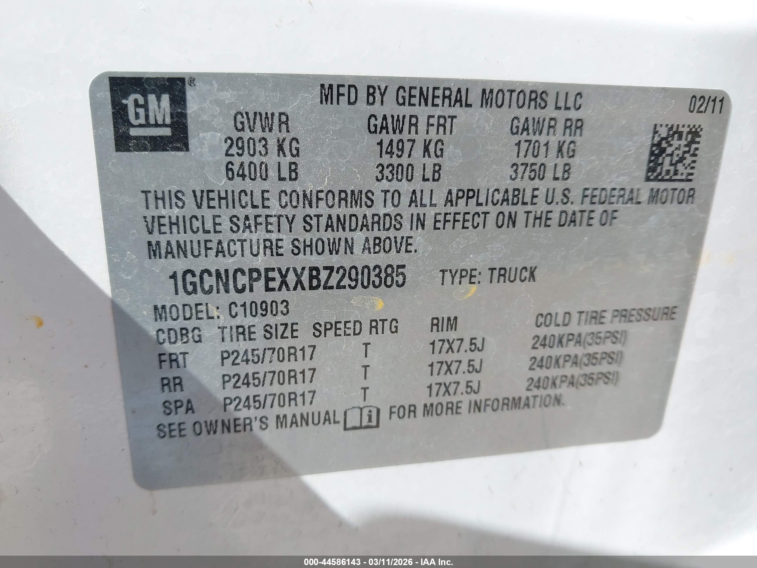 CHEVROLET SILVERADO image 9