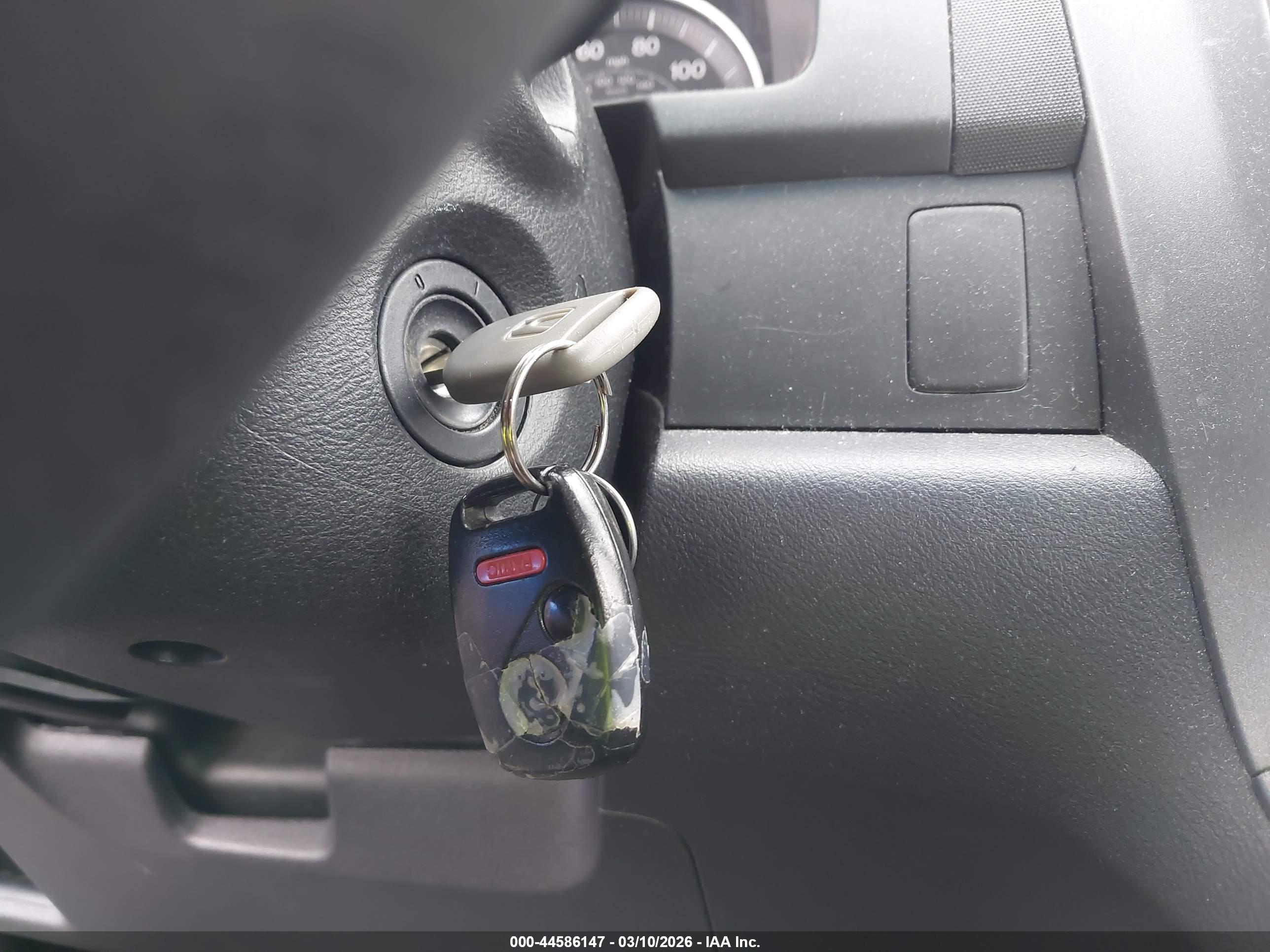 HONDA CR-V image 11