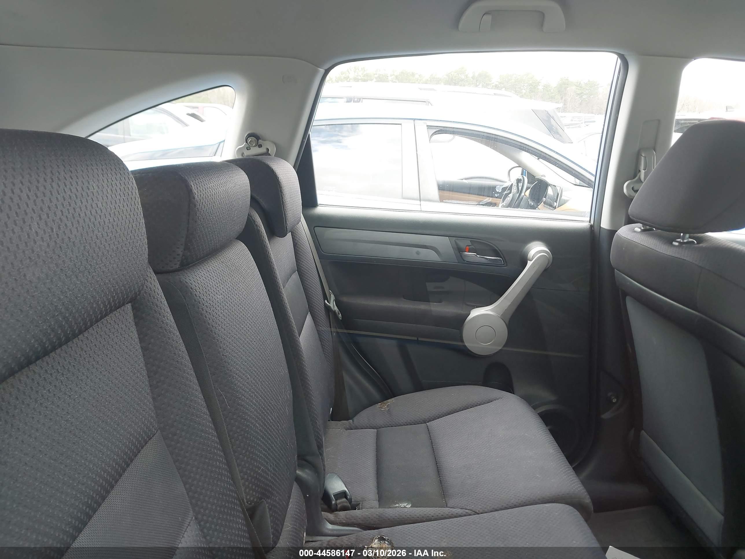 HONDA CR-V image 8