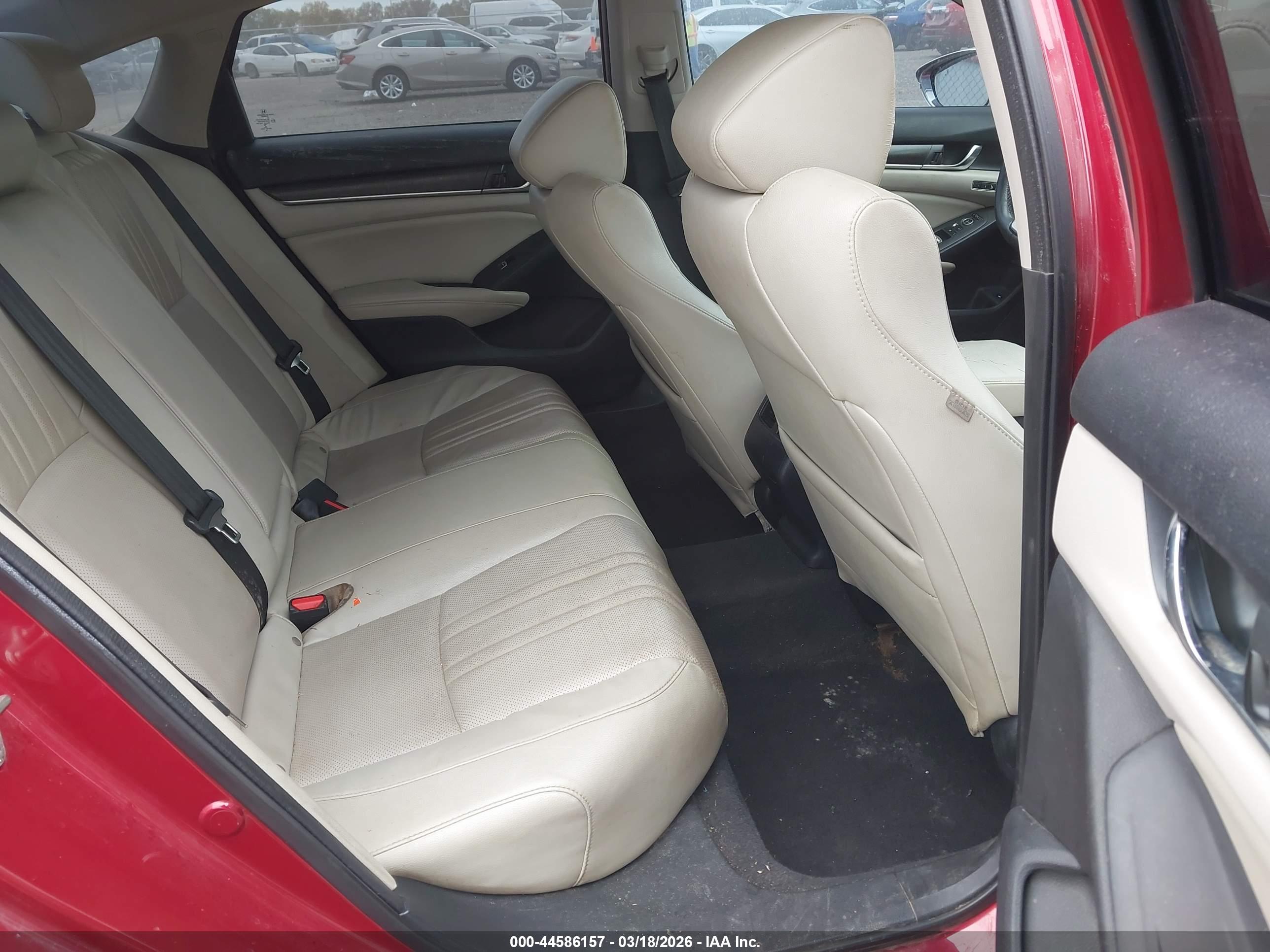 HONDA ACCORD image 8