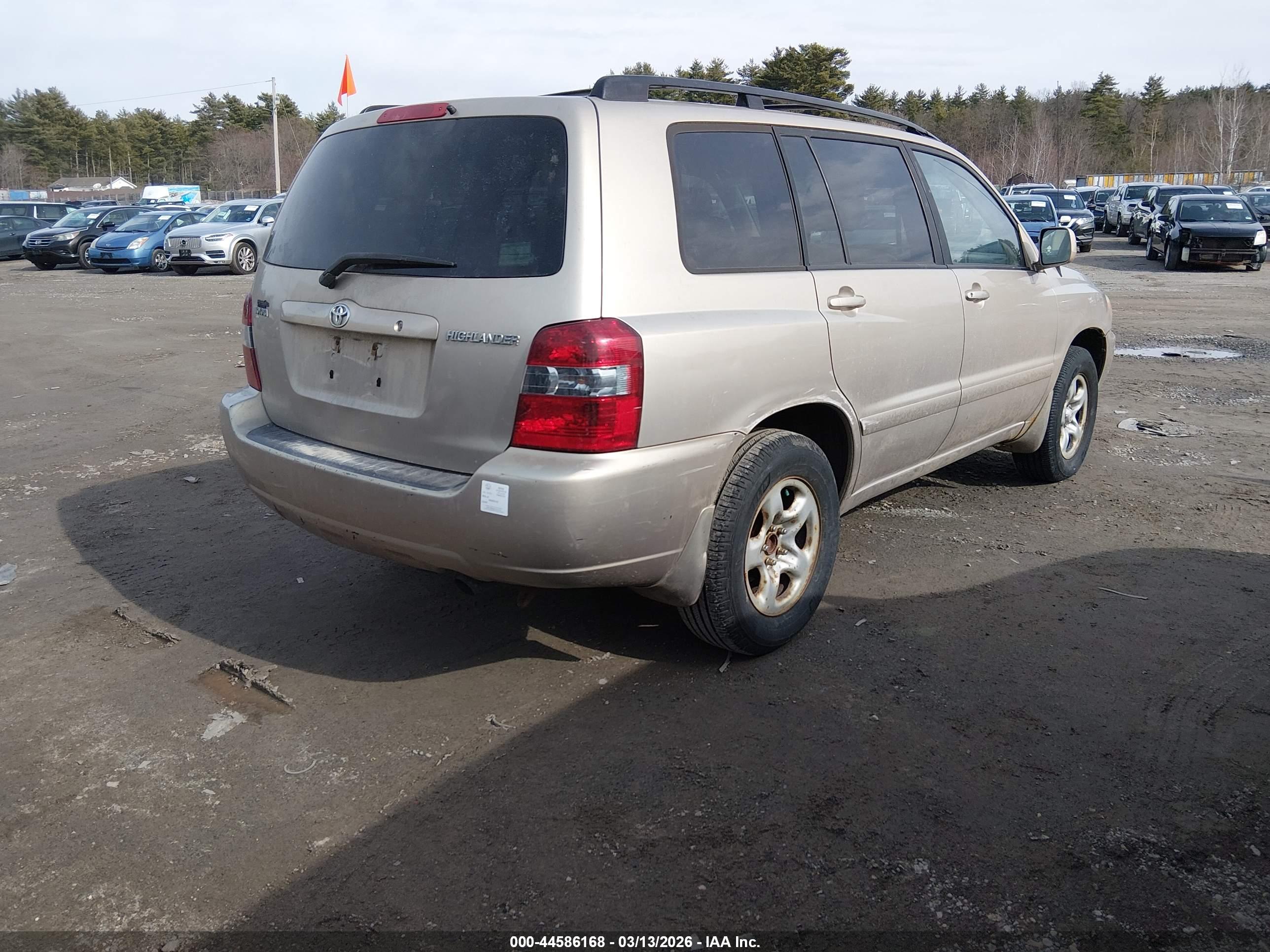 TOYOTA HIGHLANDER image 4