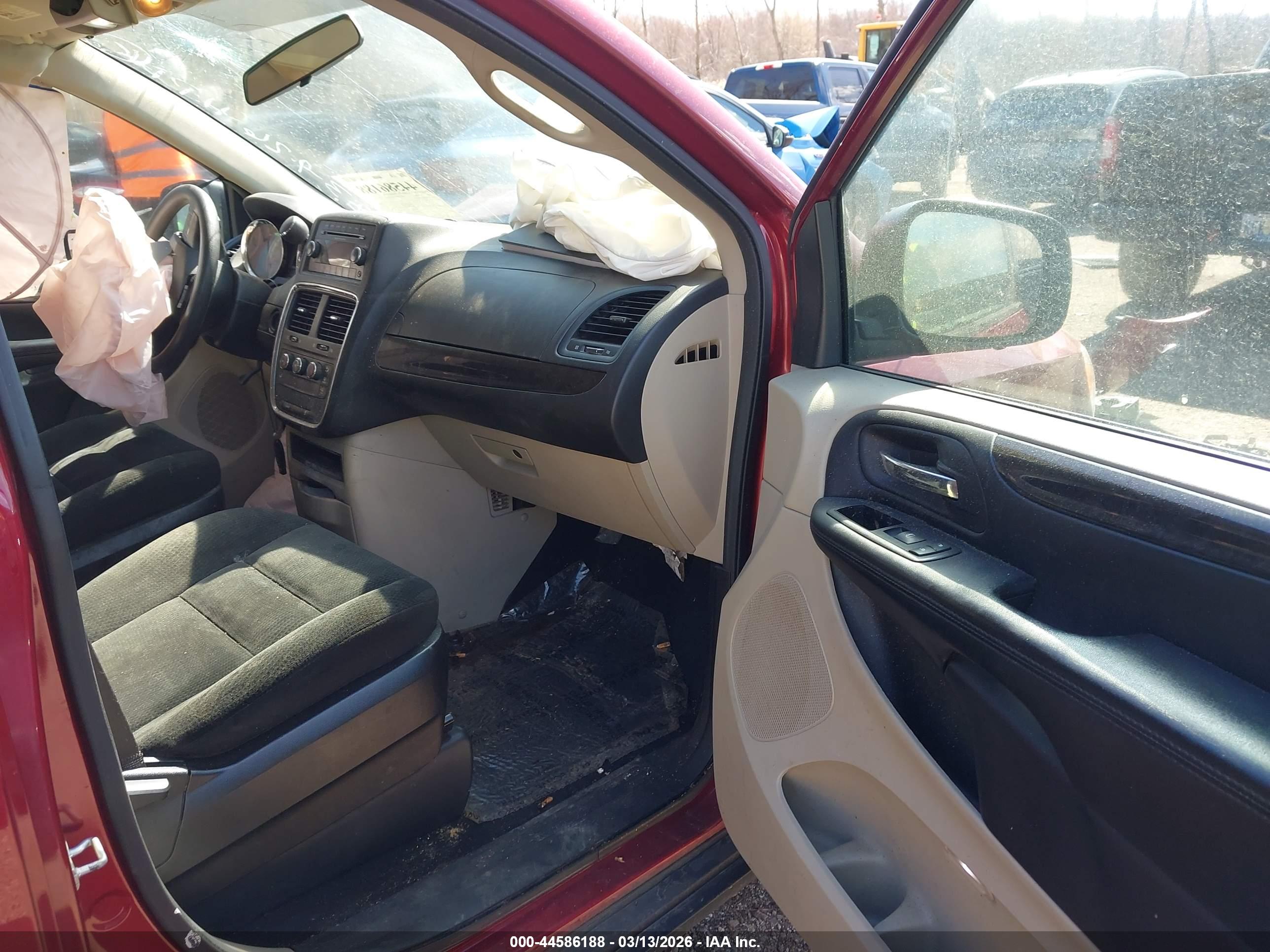 DODGE GRAND image 5