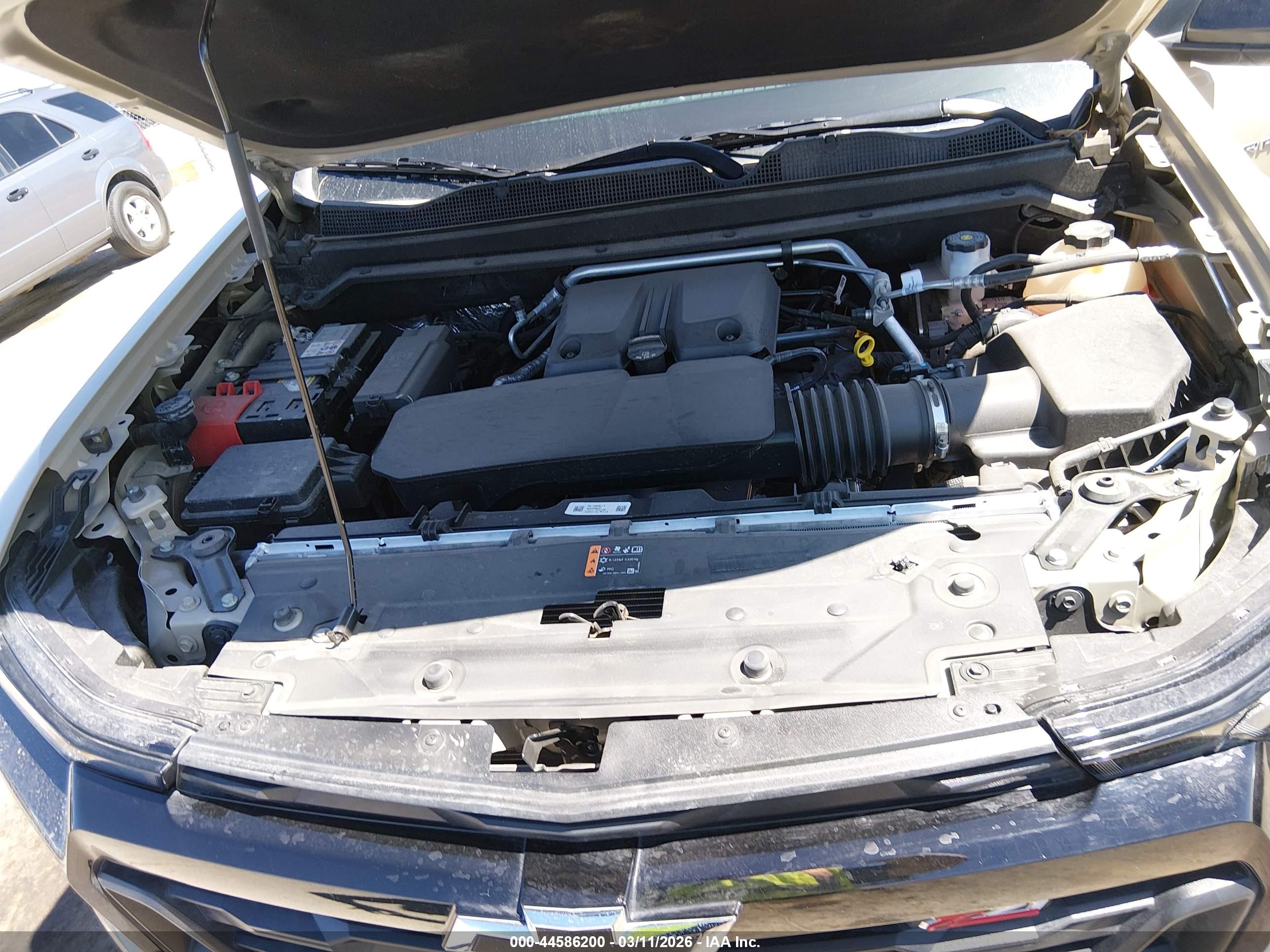 CHEVROLET COLORADO image 10