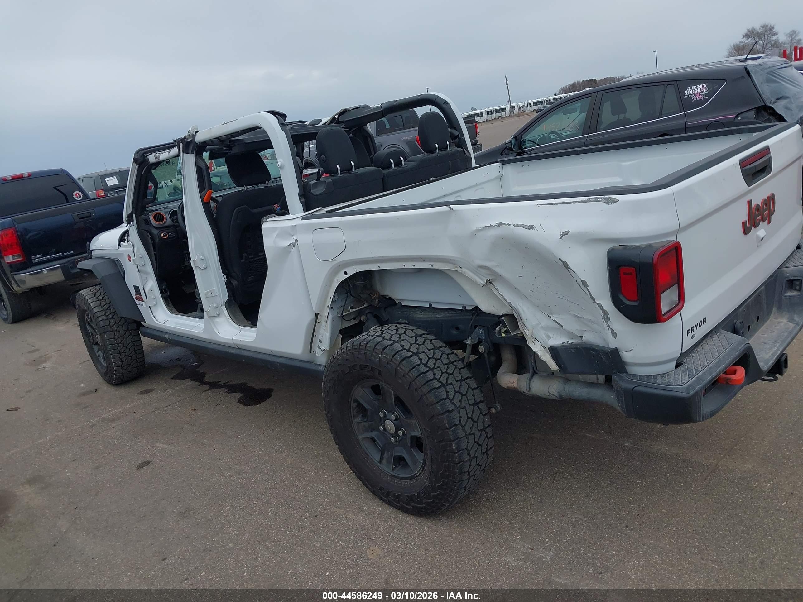 JEEP GLADIATOR image 6