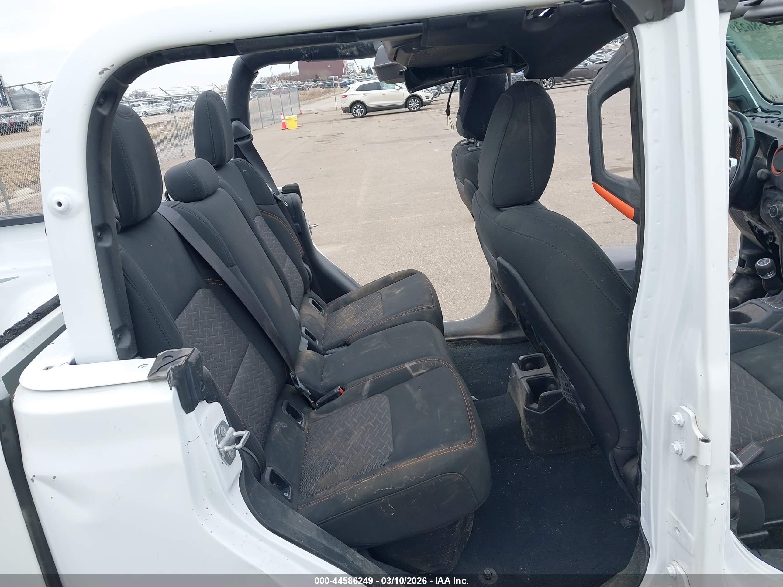JEEP GLADIATOR image 8
