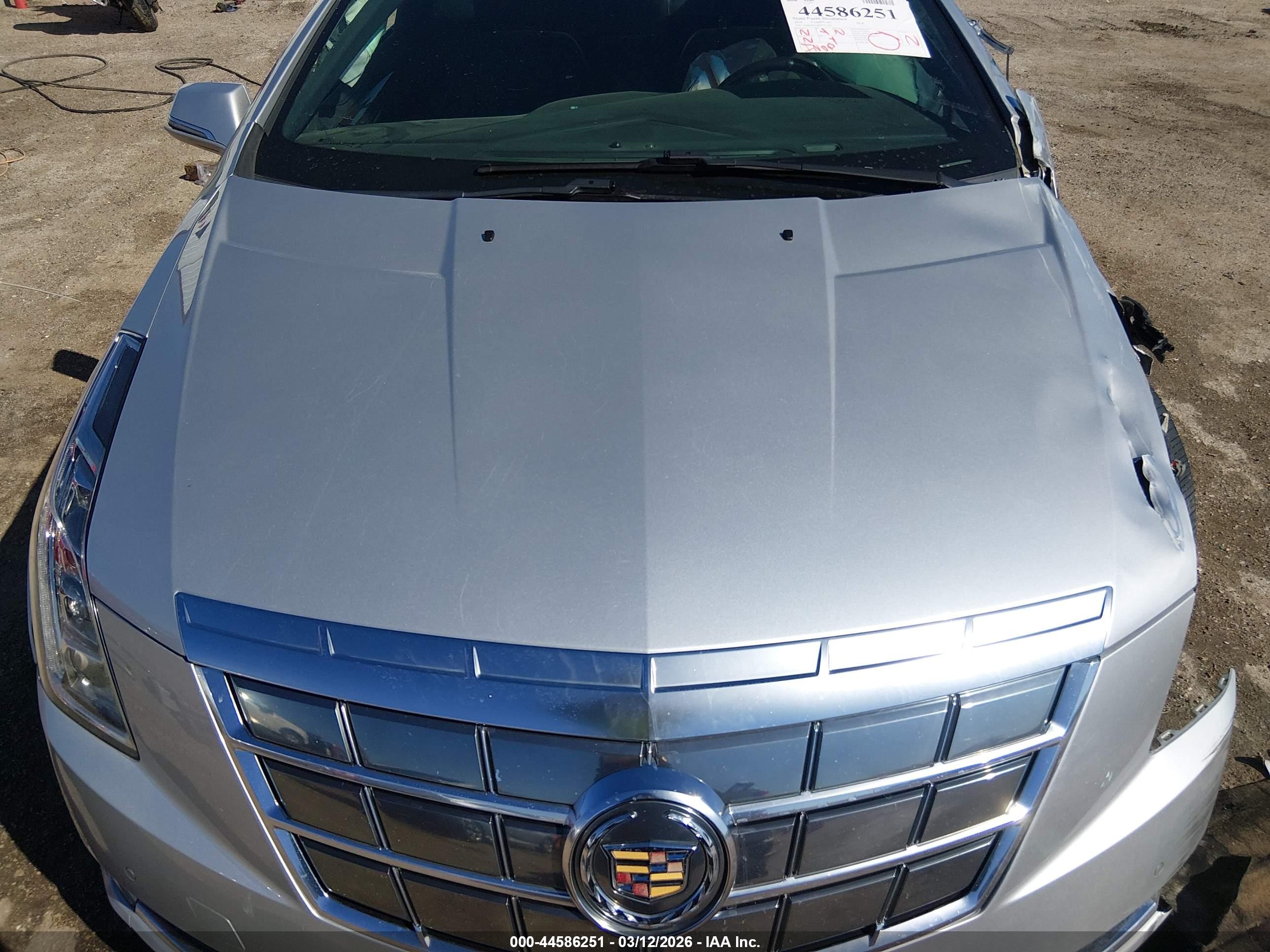 CADILLAC ELR image 10