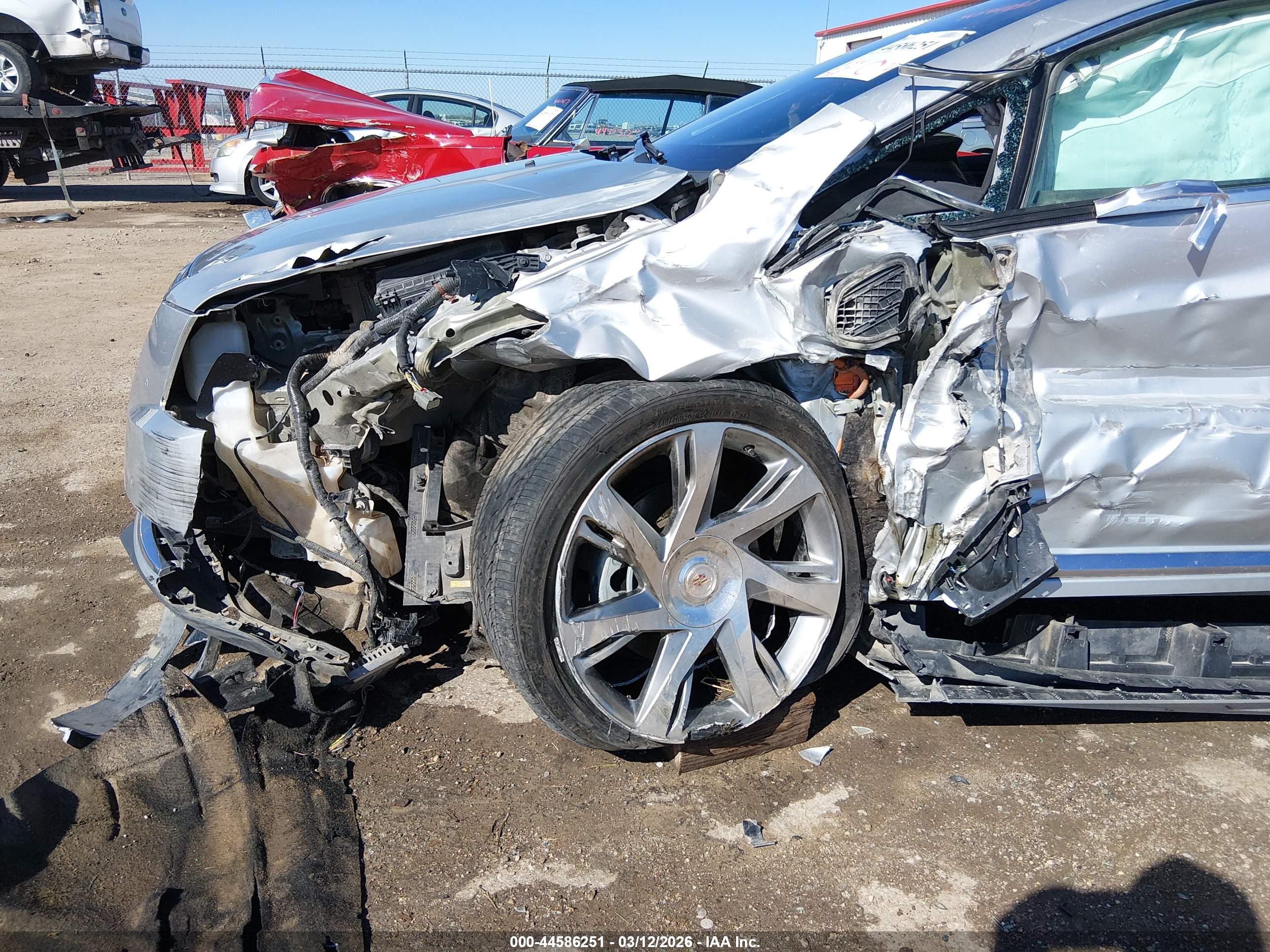 CADILLAC ELR image 6