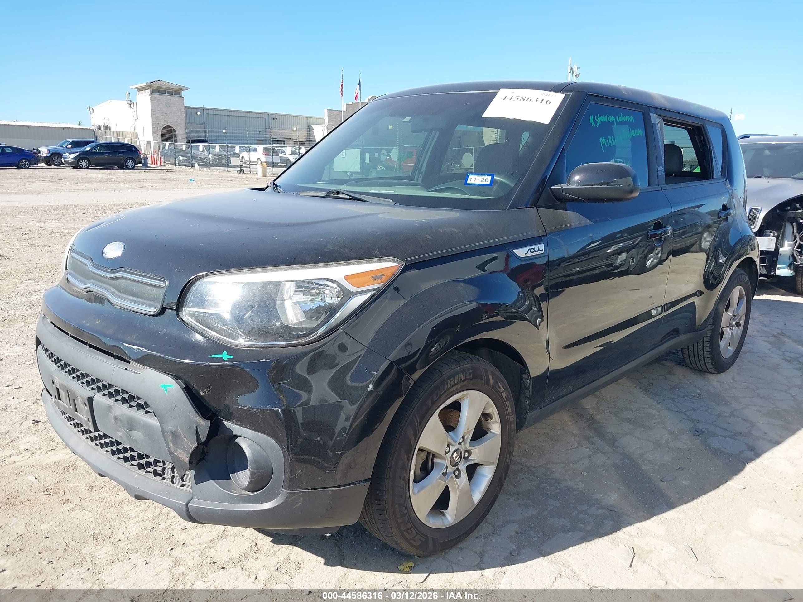 KIA SOUL image 2