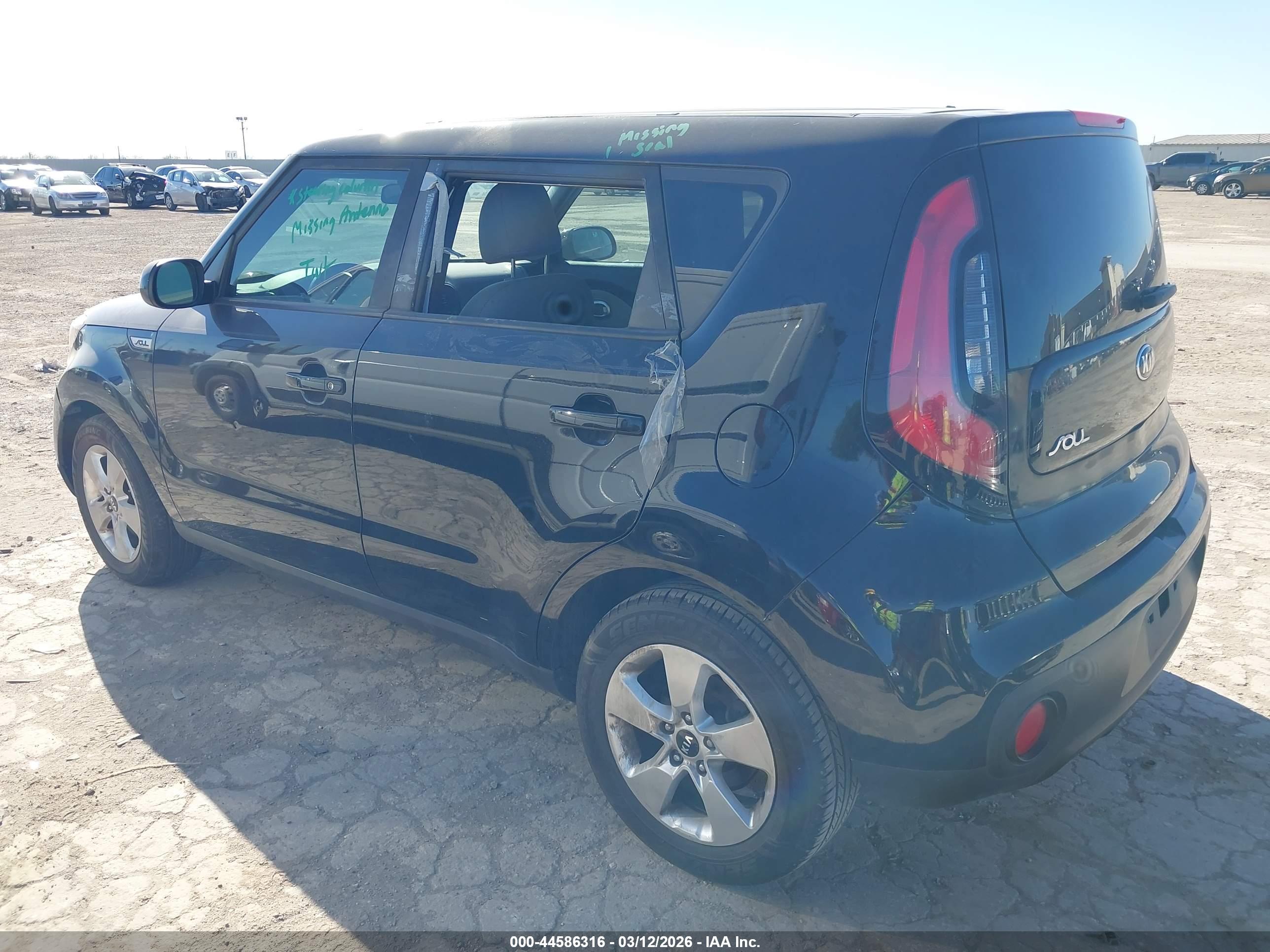 KIA SOUL image 3