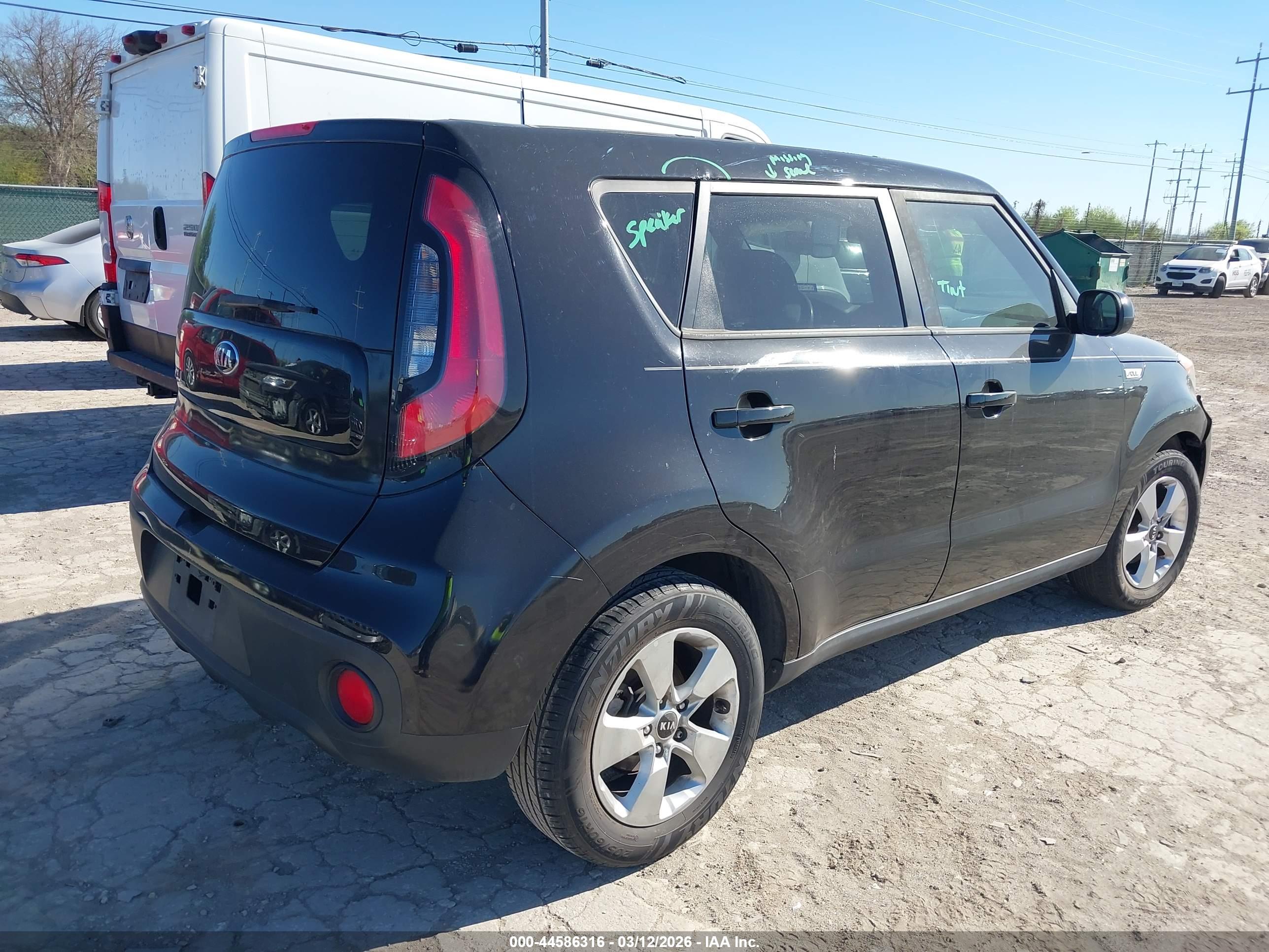 KIA SOUL image 4