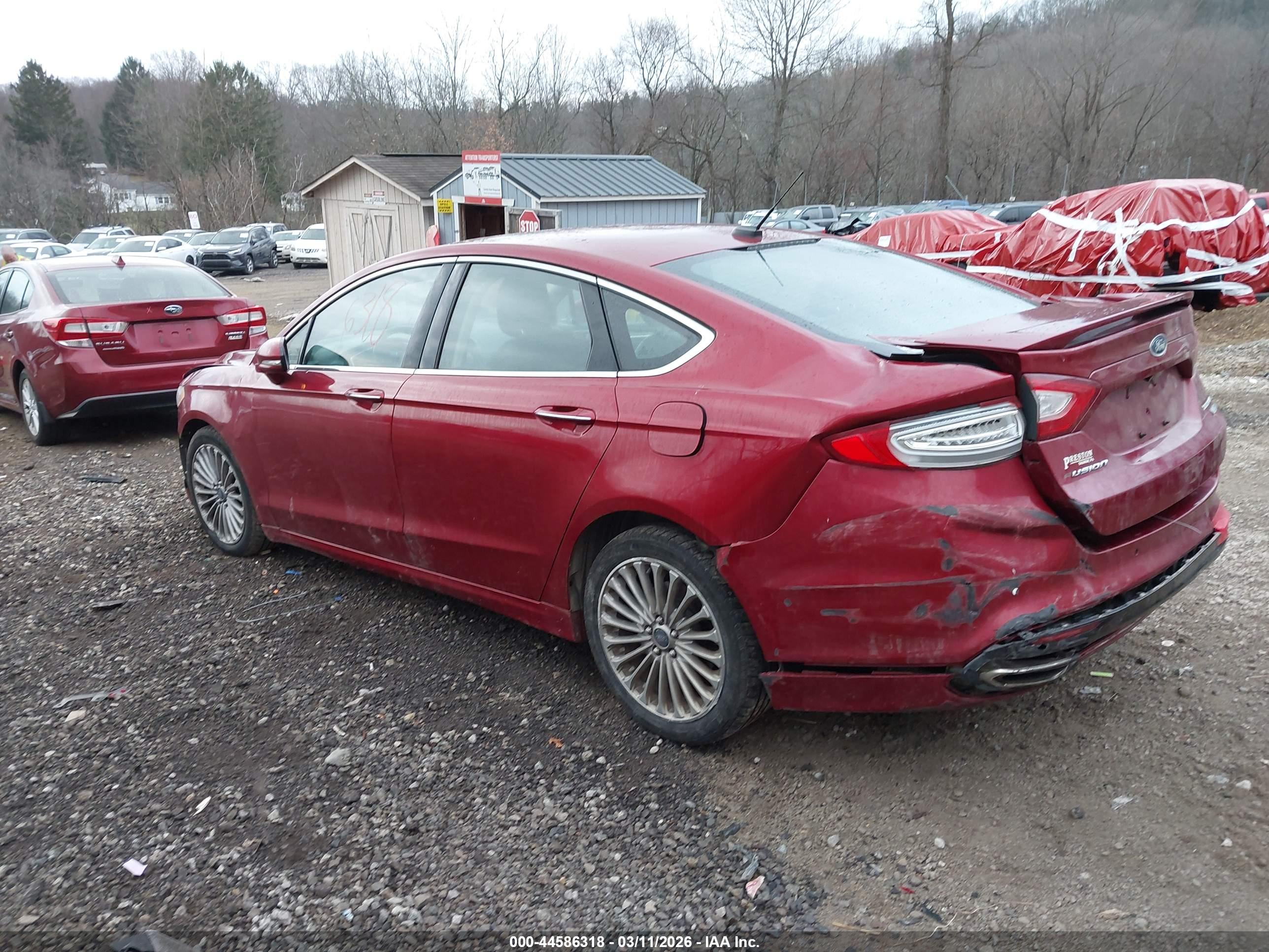 FORD FUSION image 3
