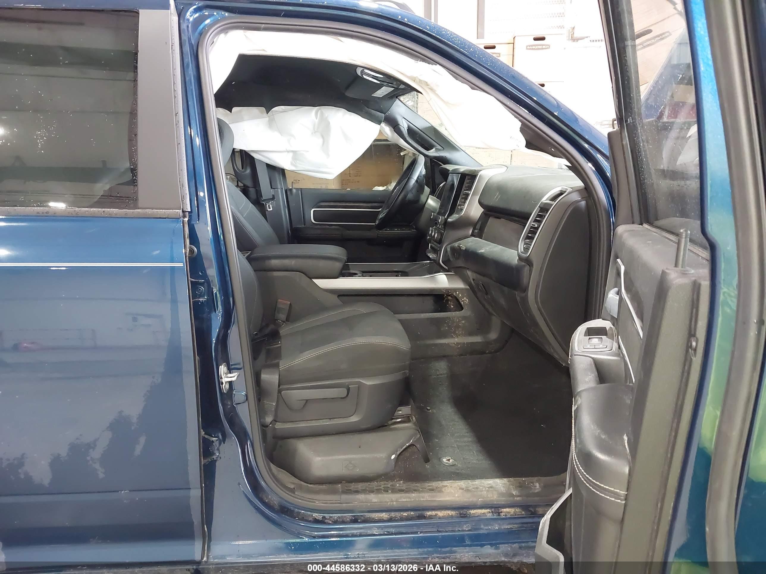 RAM 2500 image 5