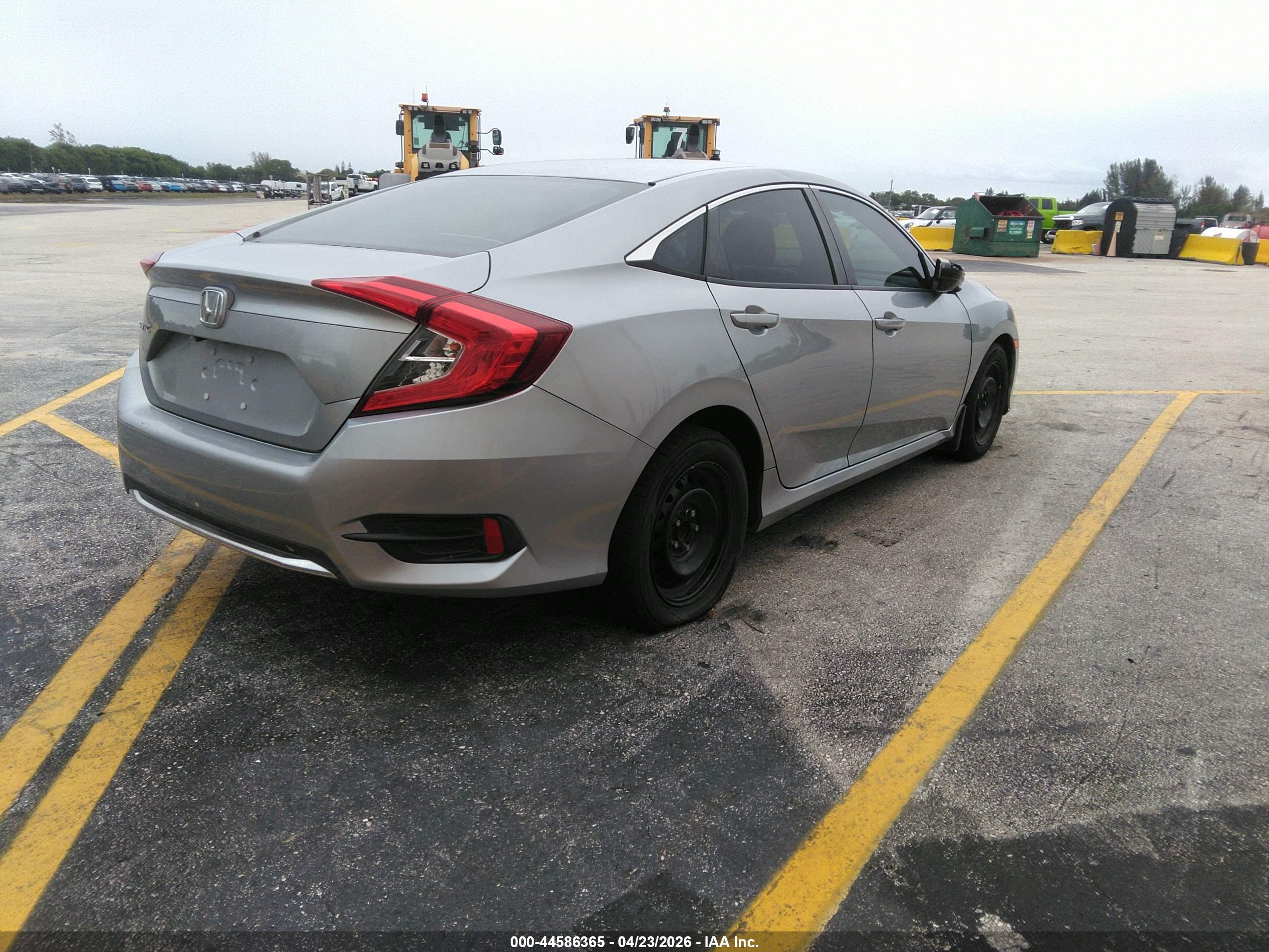HONDA CIVIC image 4