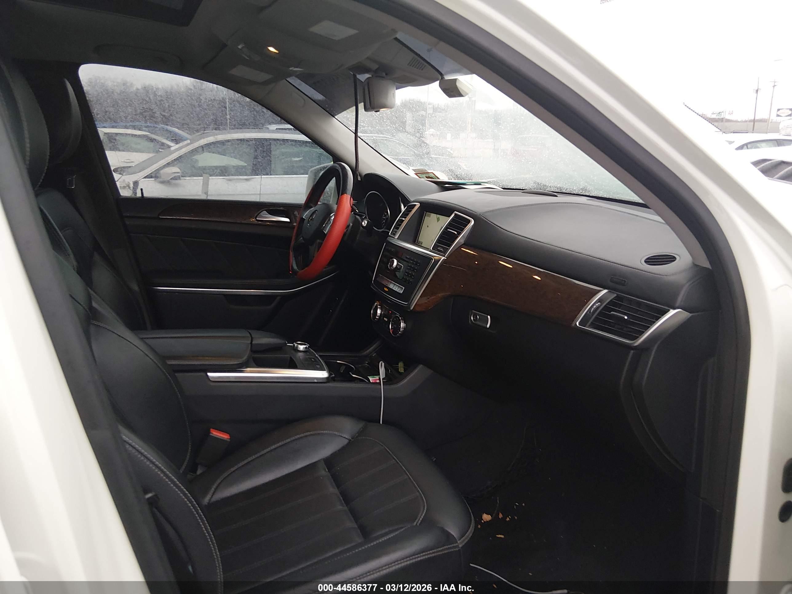 MERCEDES-BENZ GL image 5
