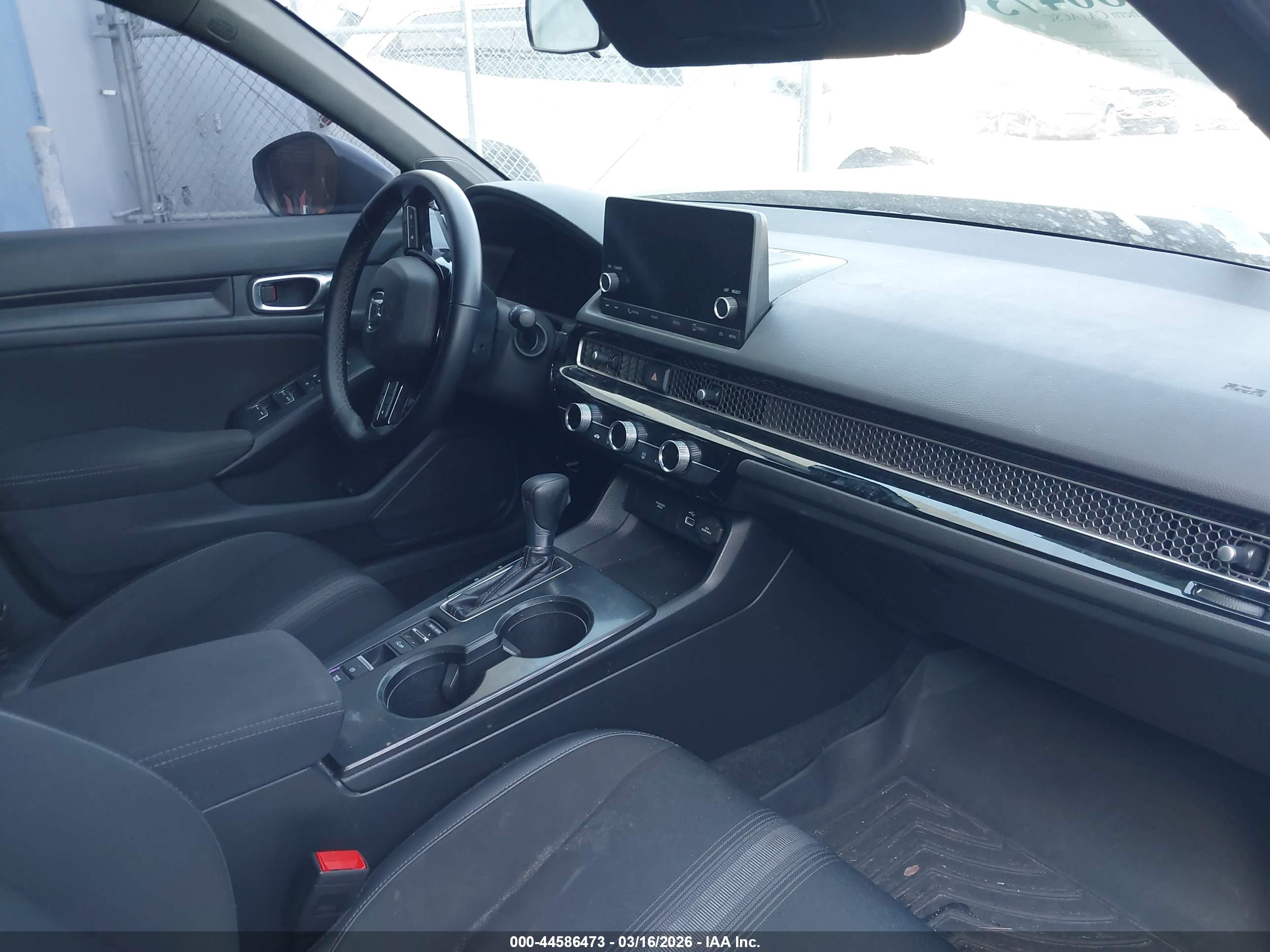 HONDA CIVIC image 5