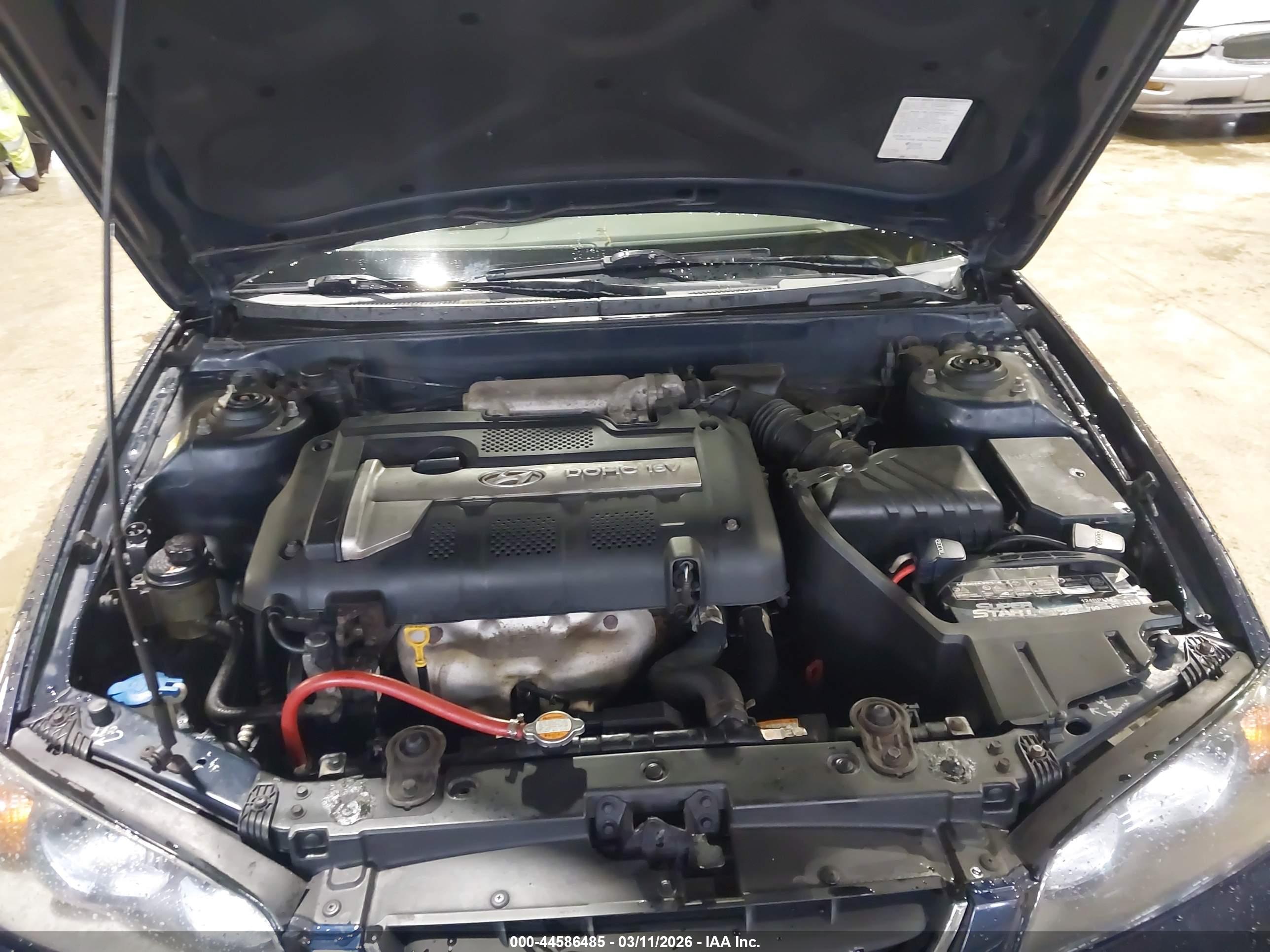 HYUNDAI ELANTRA image 10