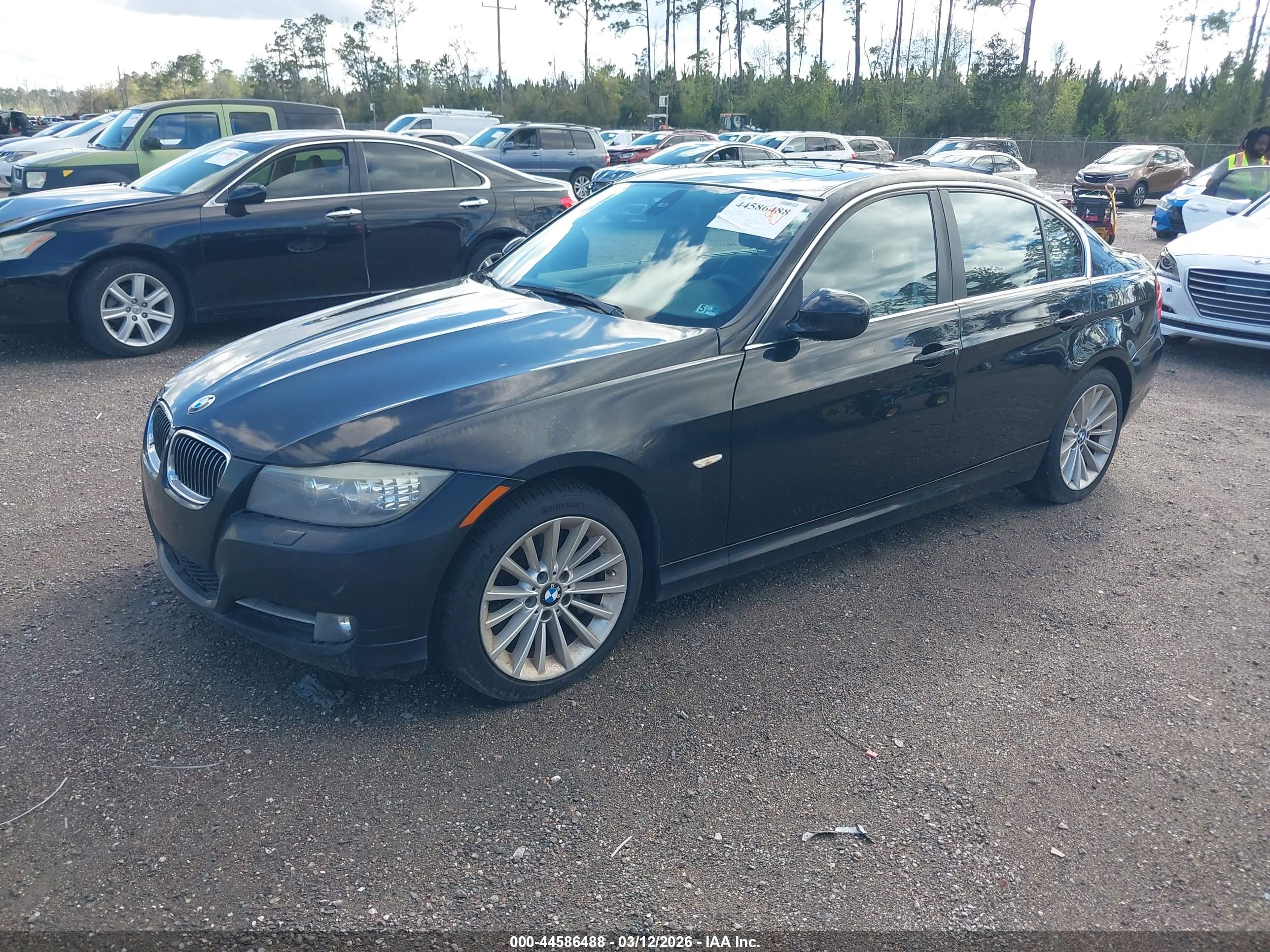 BMW 335I image 2