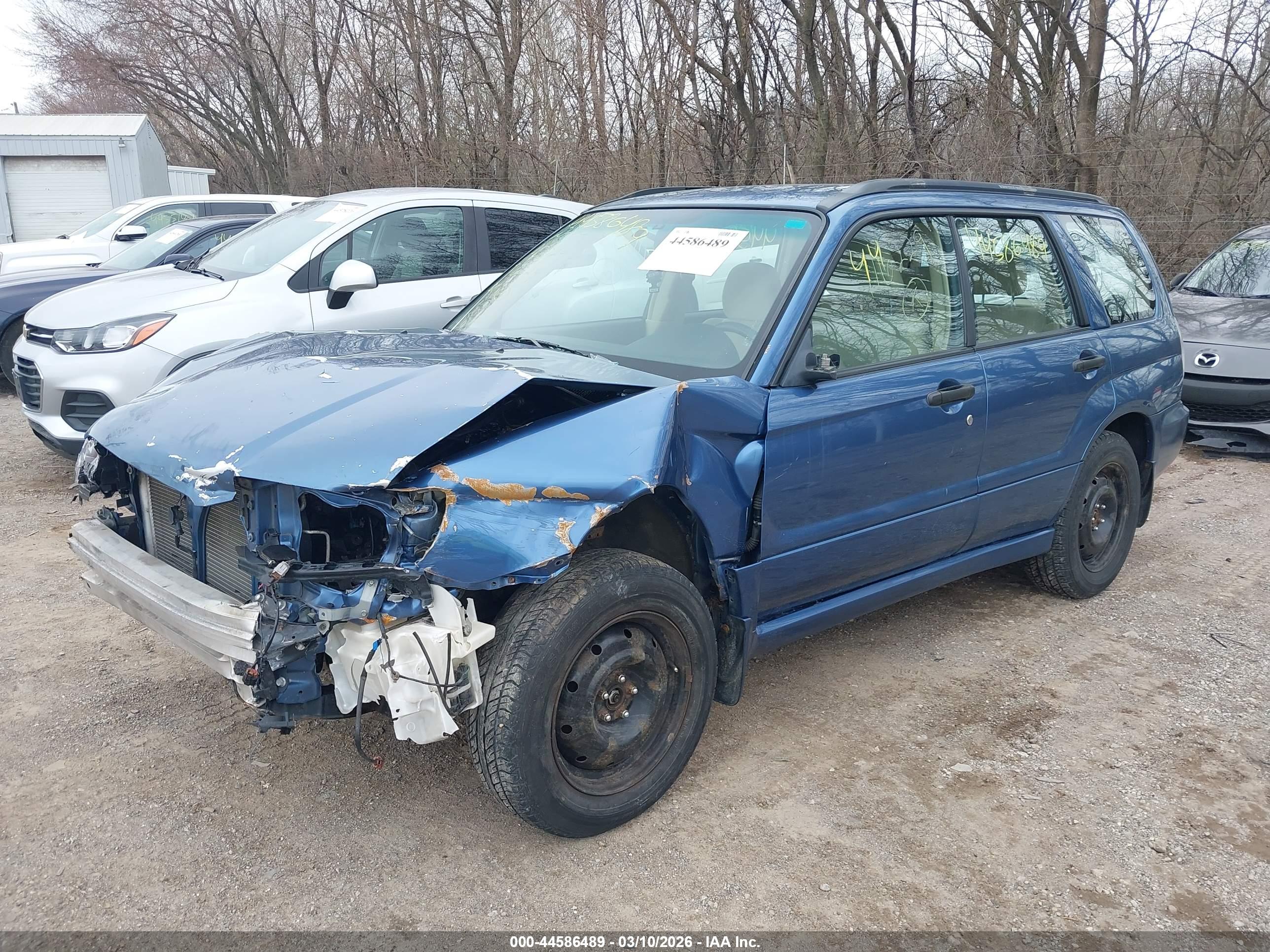 SUBARU FORESTER image 2