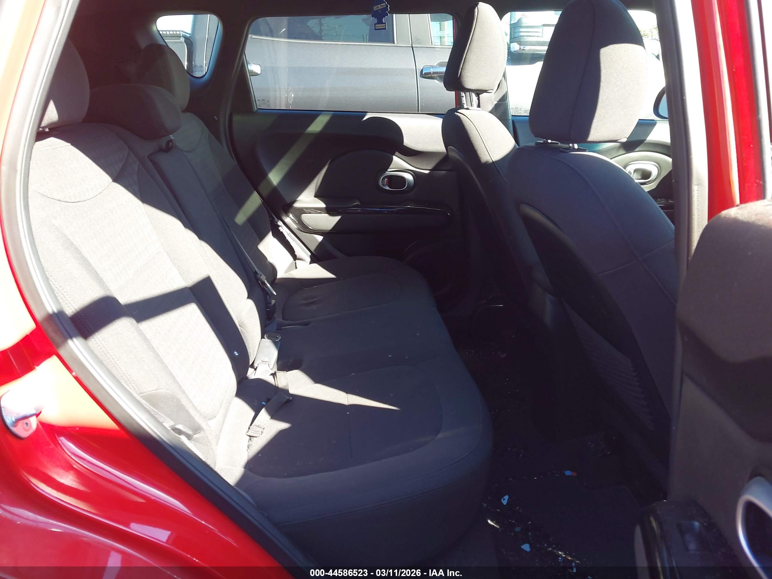 KIA SOUL image 8