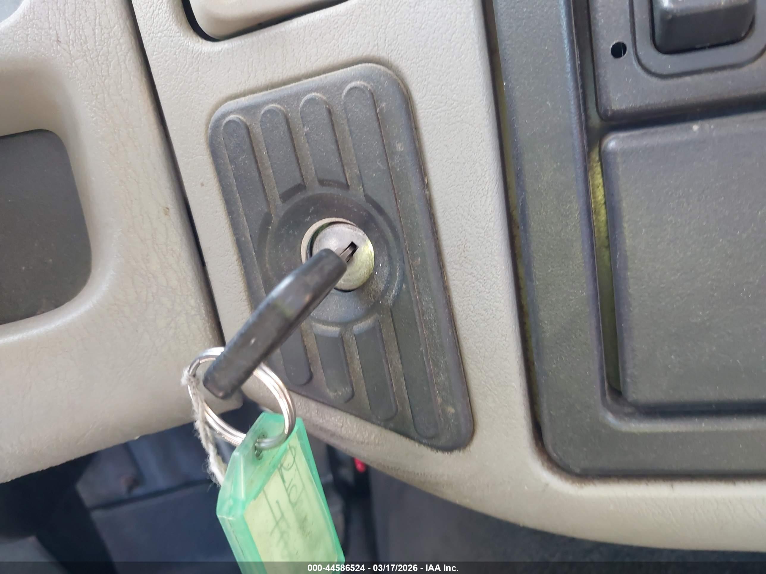 INTERNATIONAL 8000 image 11