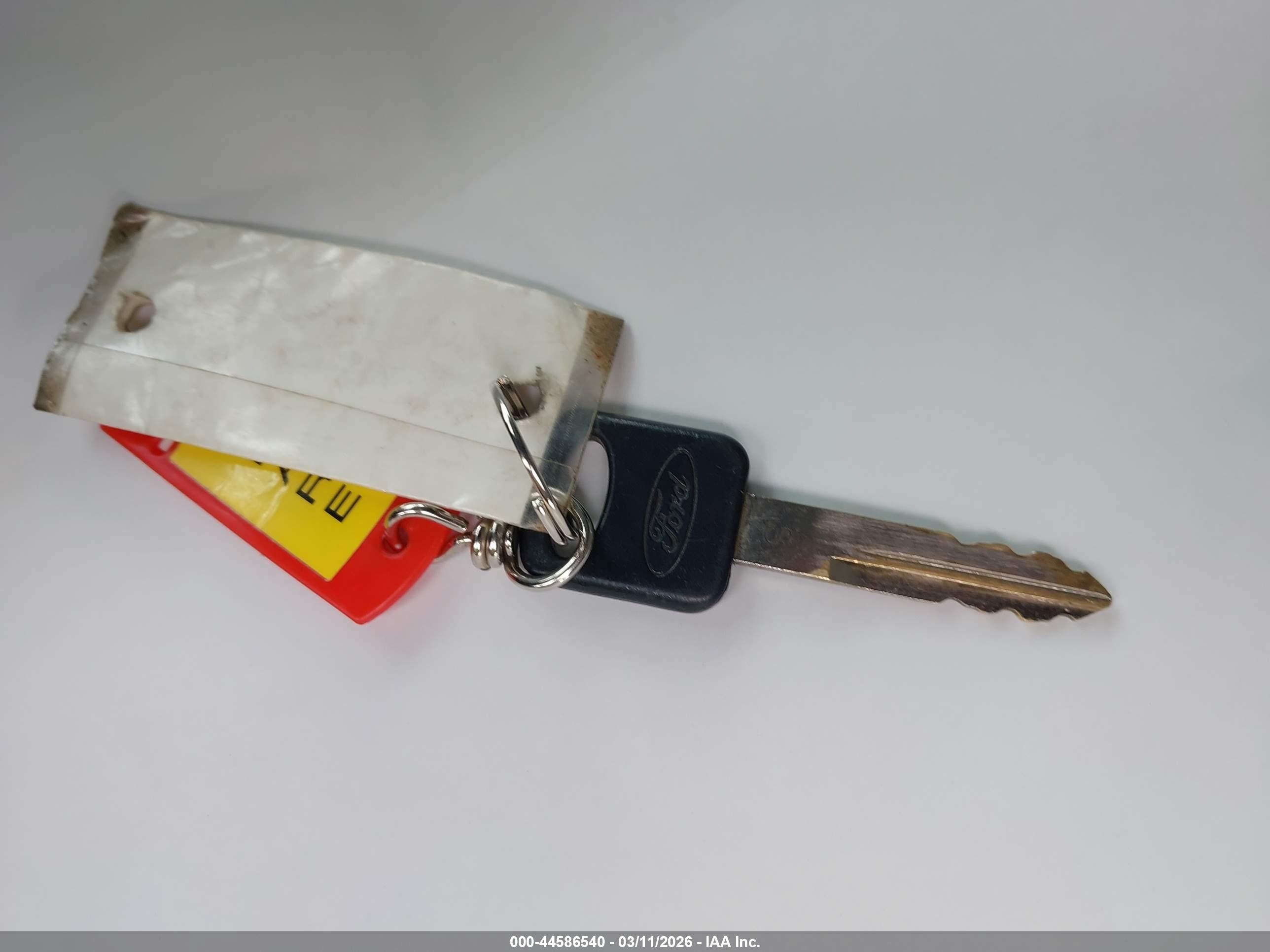 FORD E-250 image 11