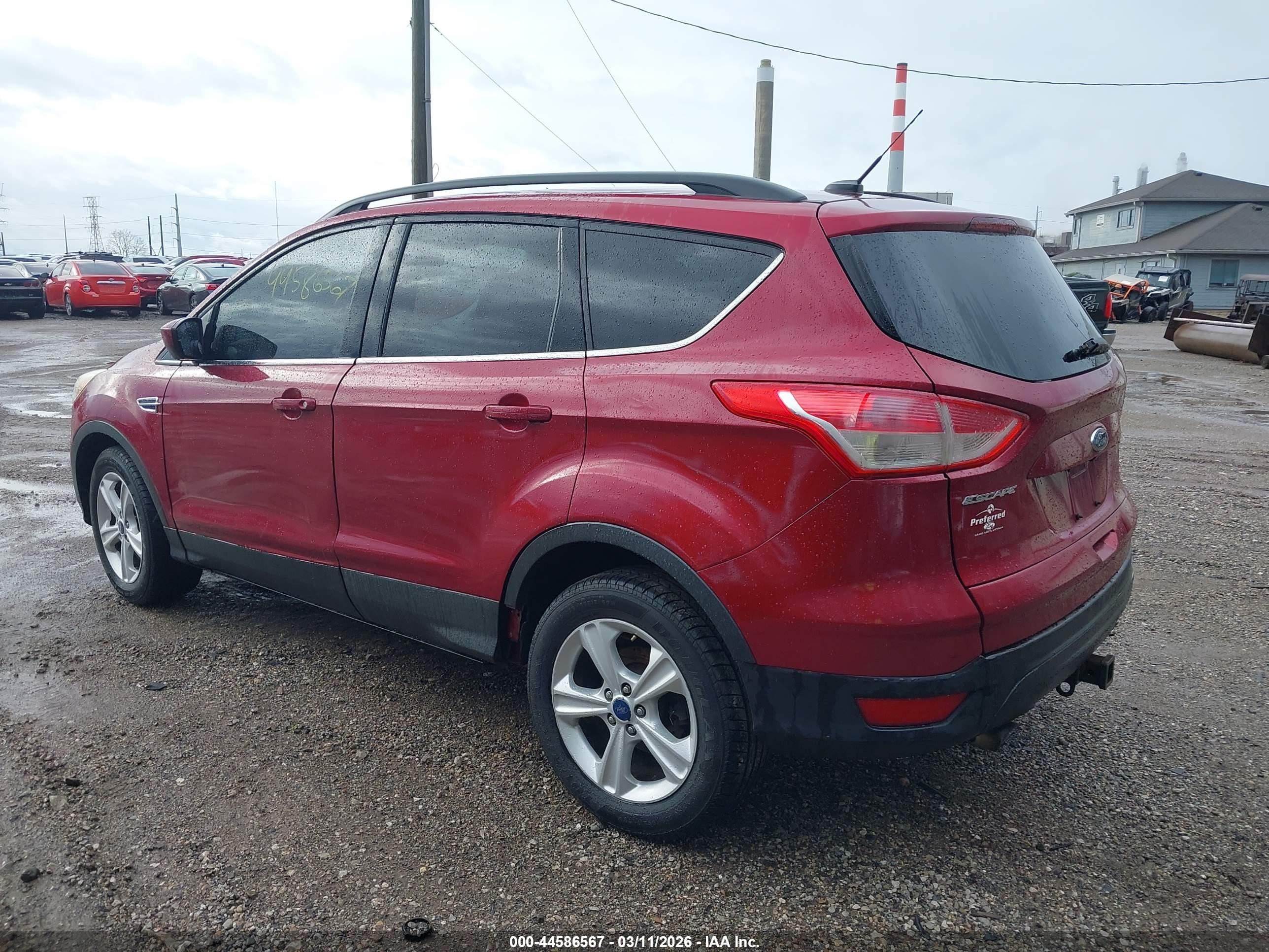 FORD ESCAPE image 3