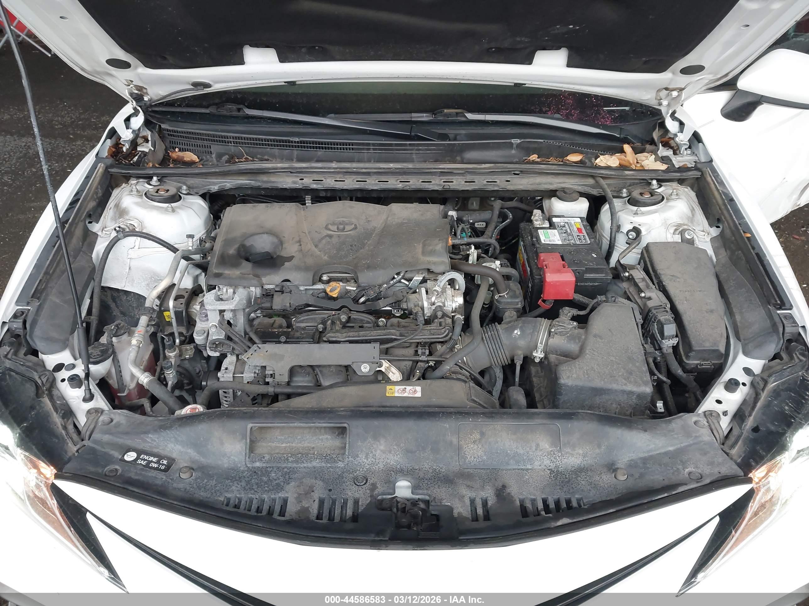 TOYOTA CAMRY image 10