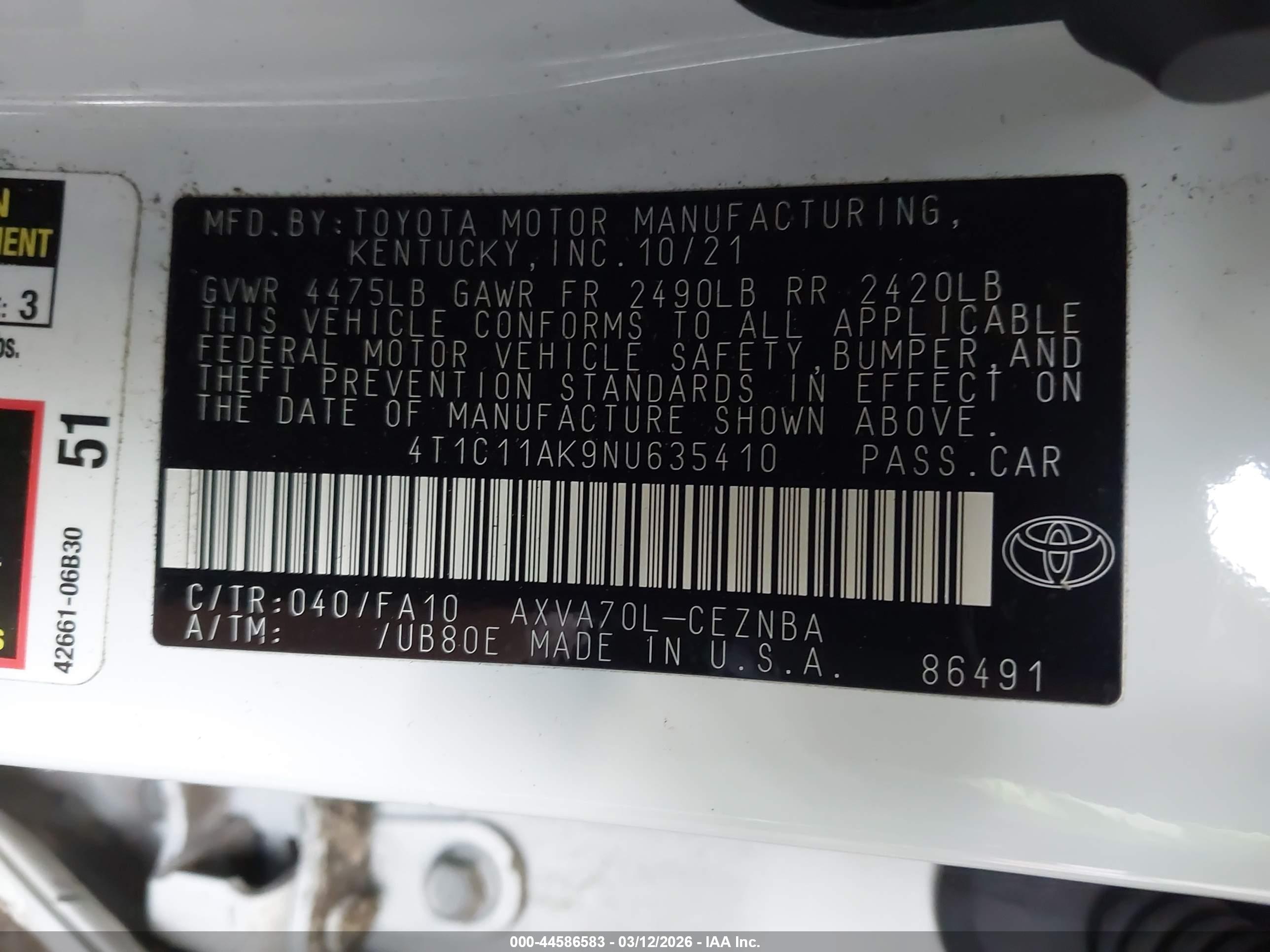 TOYOTA CAMRY image 9